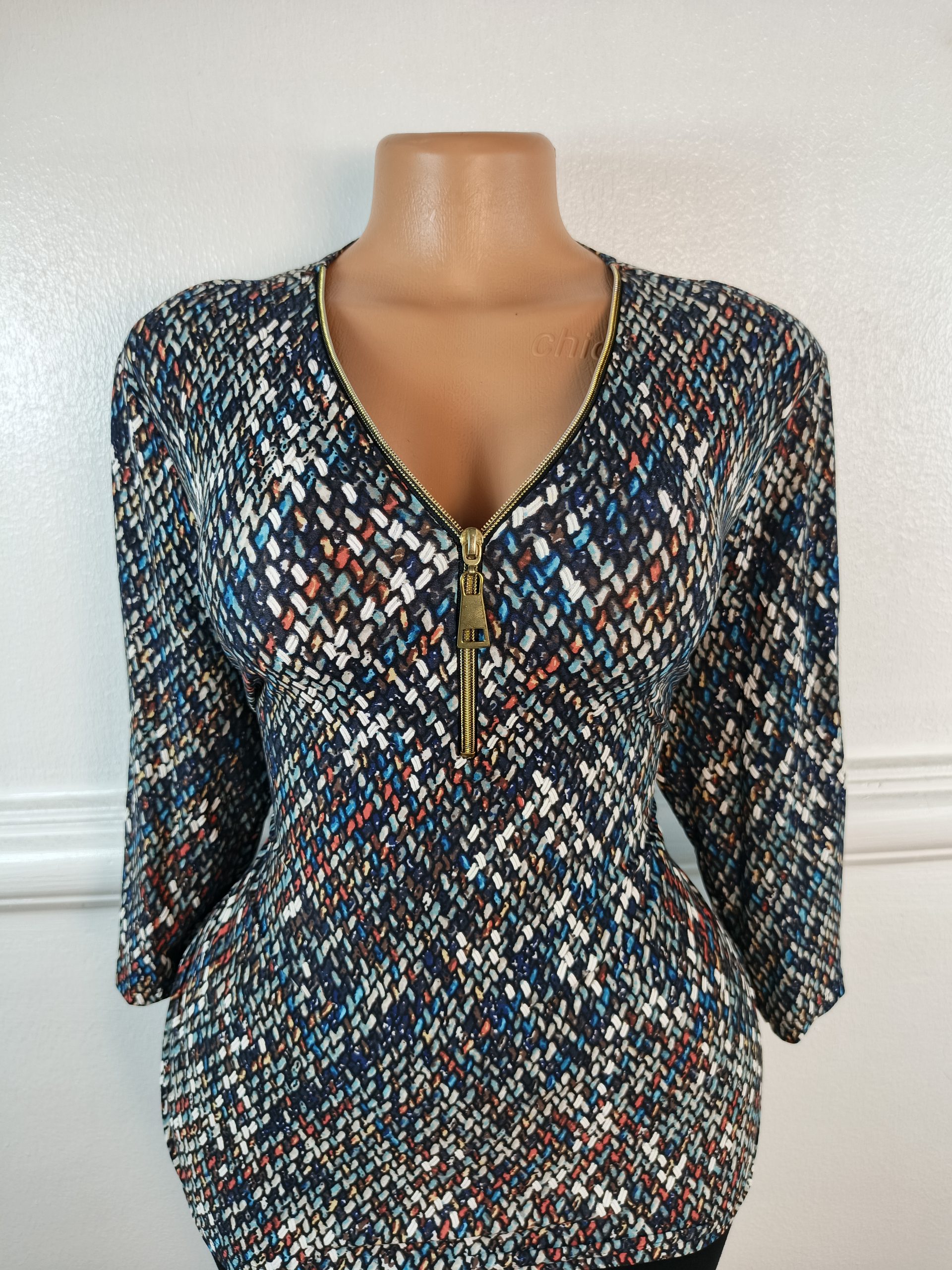 ILONA UK 12