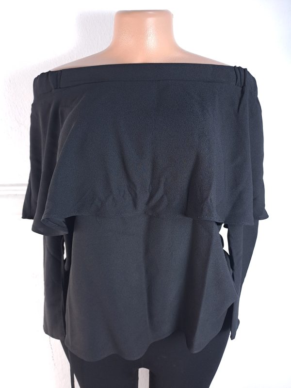 RIVER ISLAND UK 8