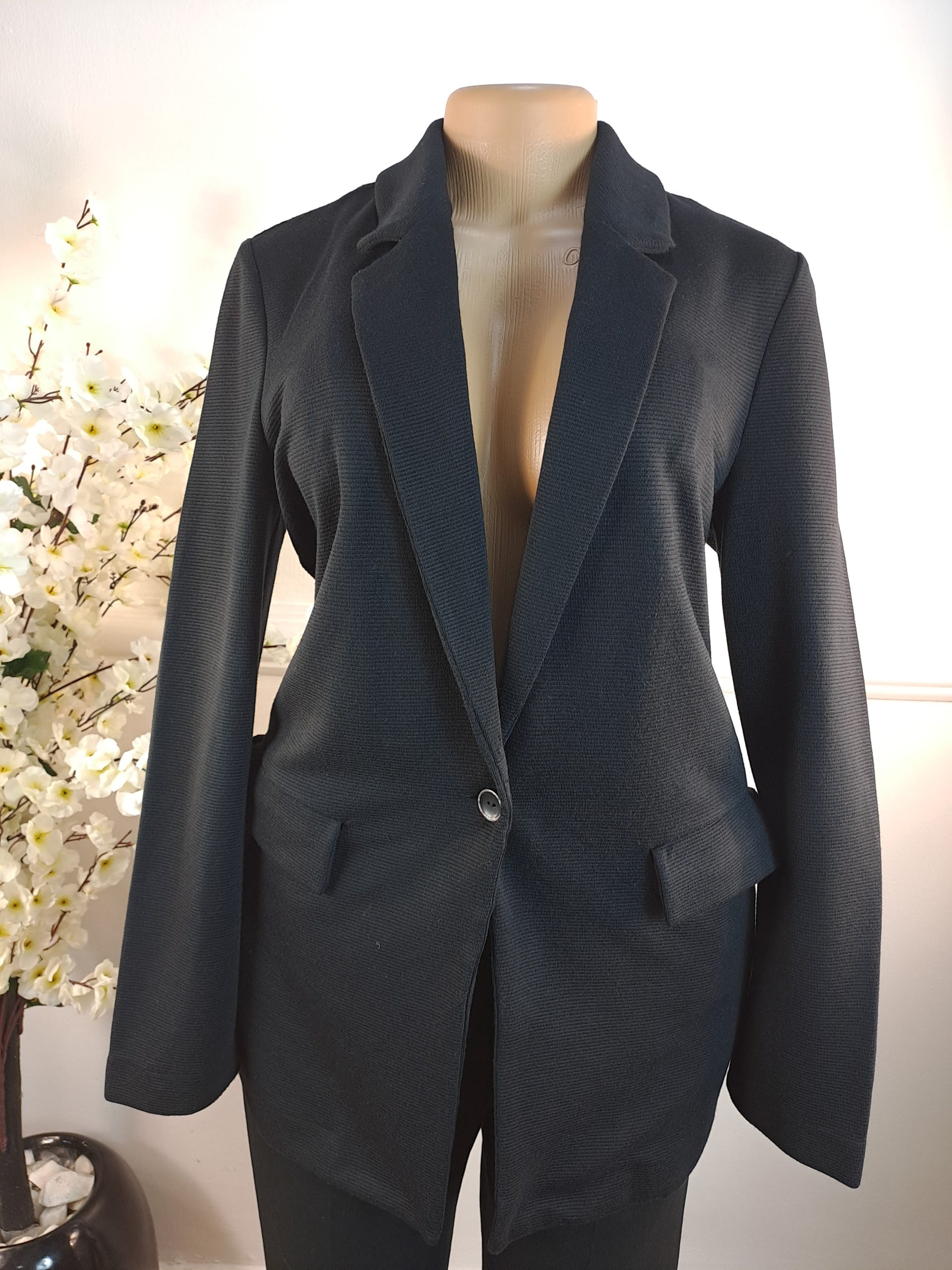 NEXT UK 8, L-29 INCHES