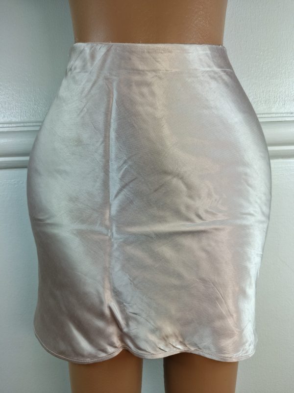 H&M UK 18, L-20 INCHES