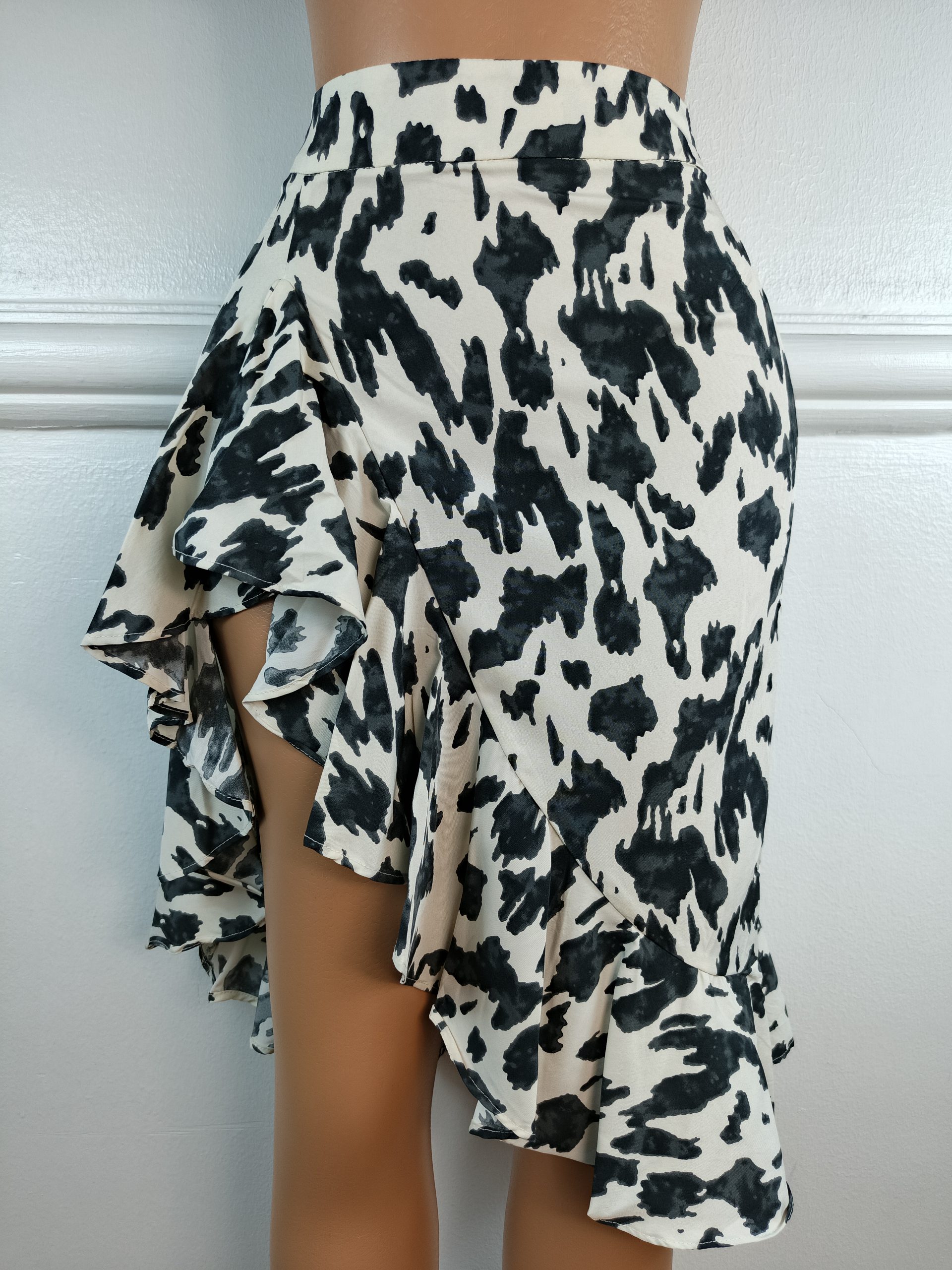 SHEIN UK 6, L-28 INCHES