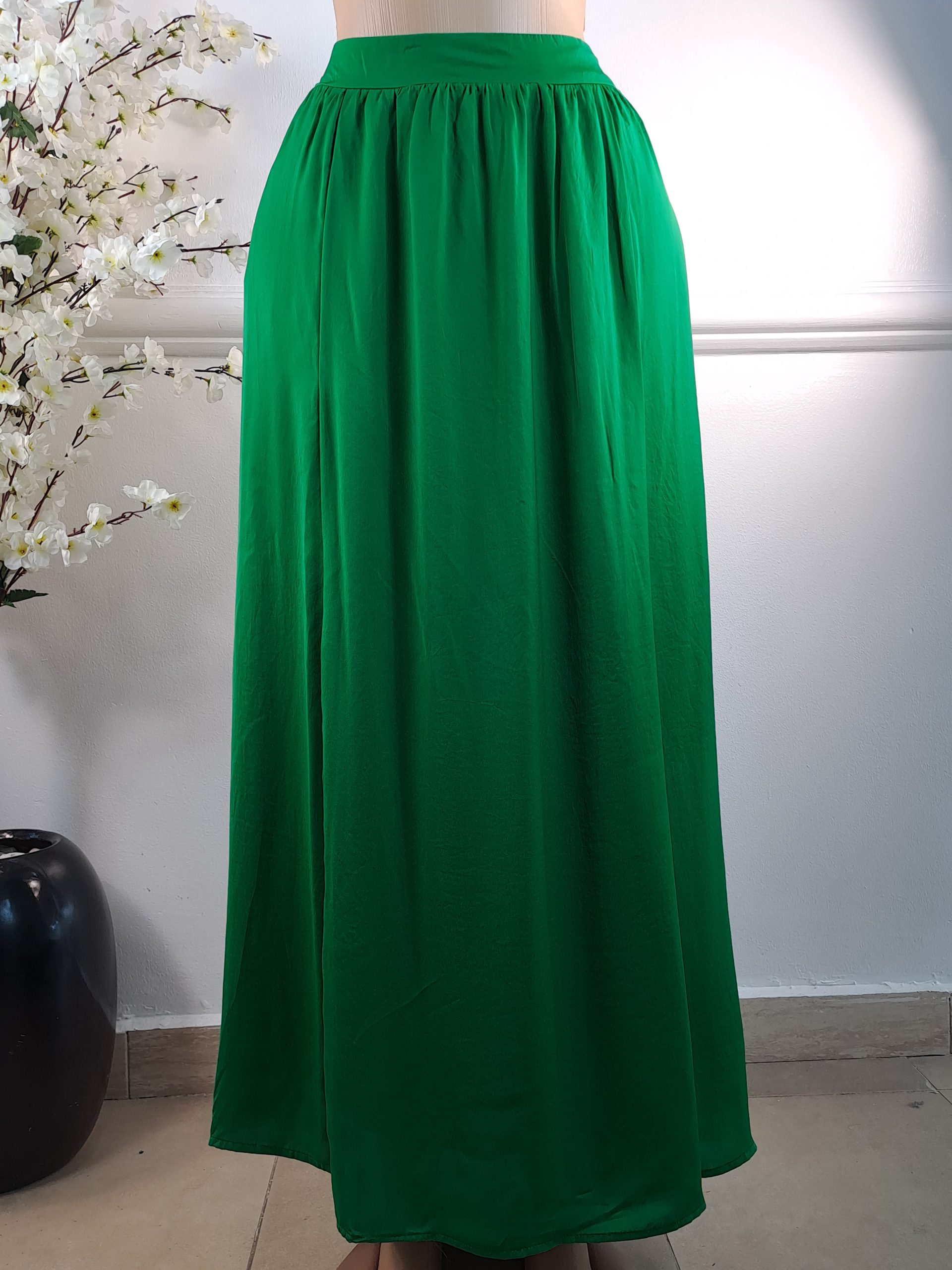 PULL & BEAR UK 6, L-39 INCHES
