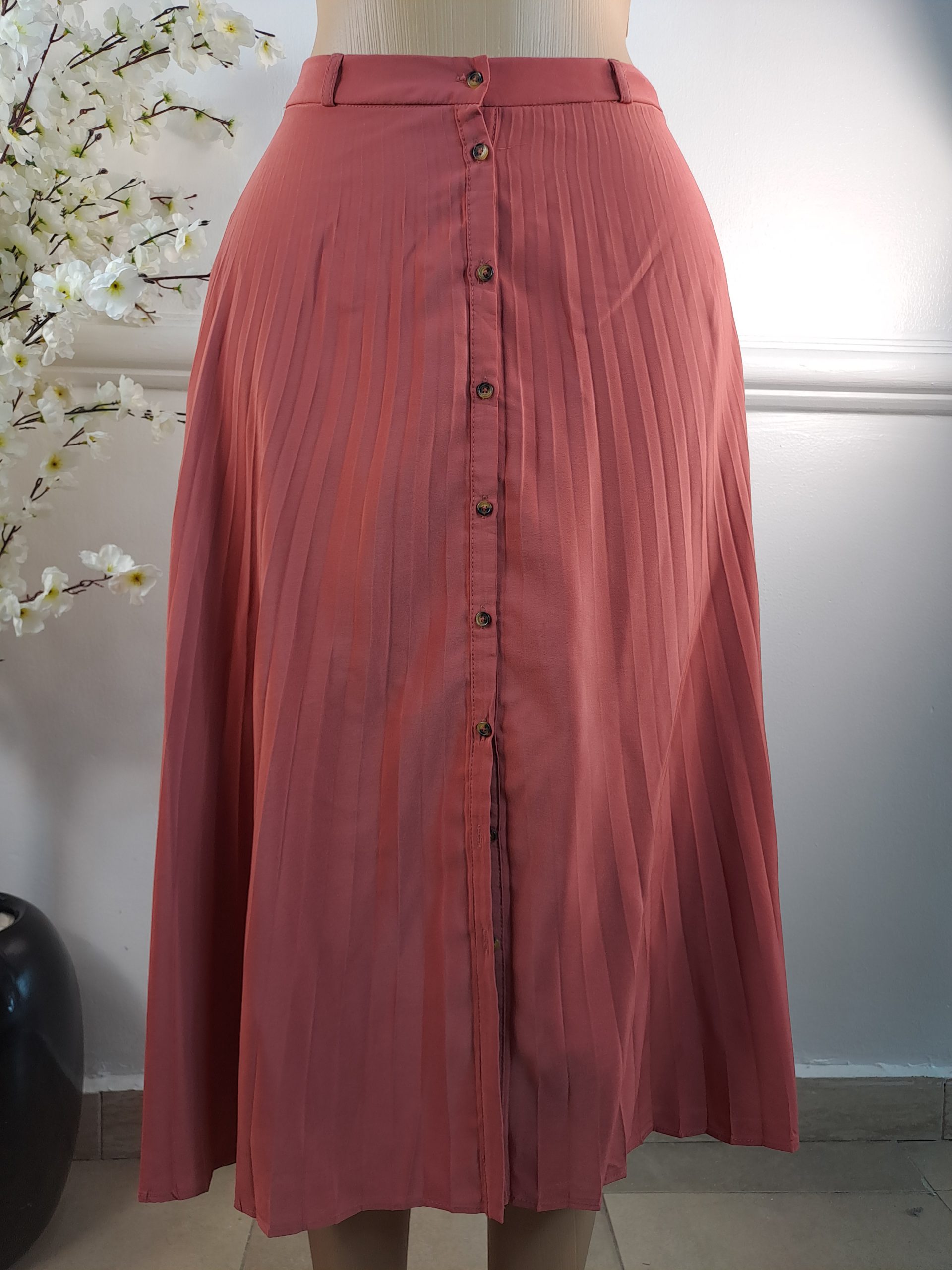 OSTRADIVARIUS UK 8, L-32 INCHES