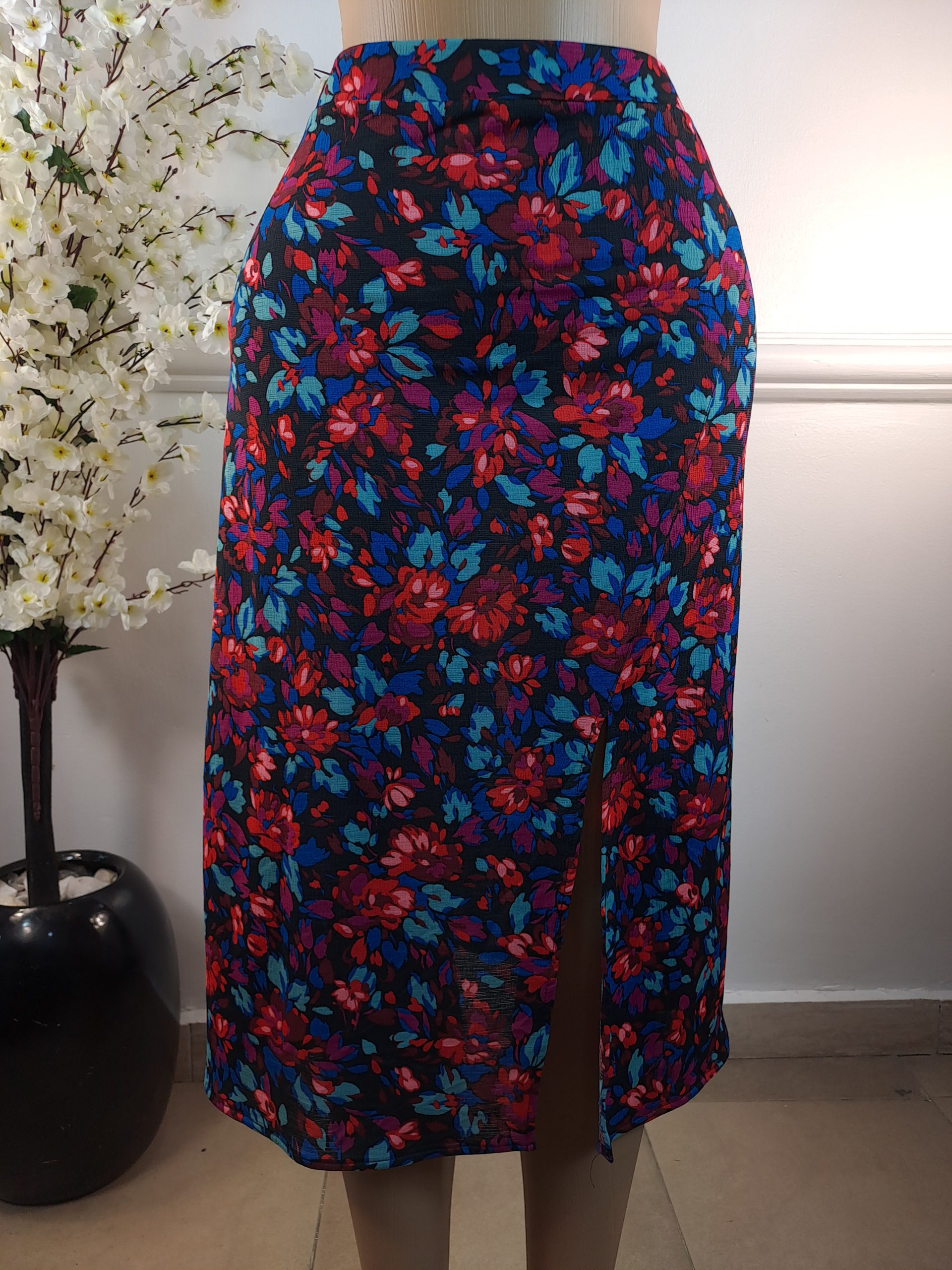 PULL & BEAR UK 8, L-31 INCHES