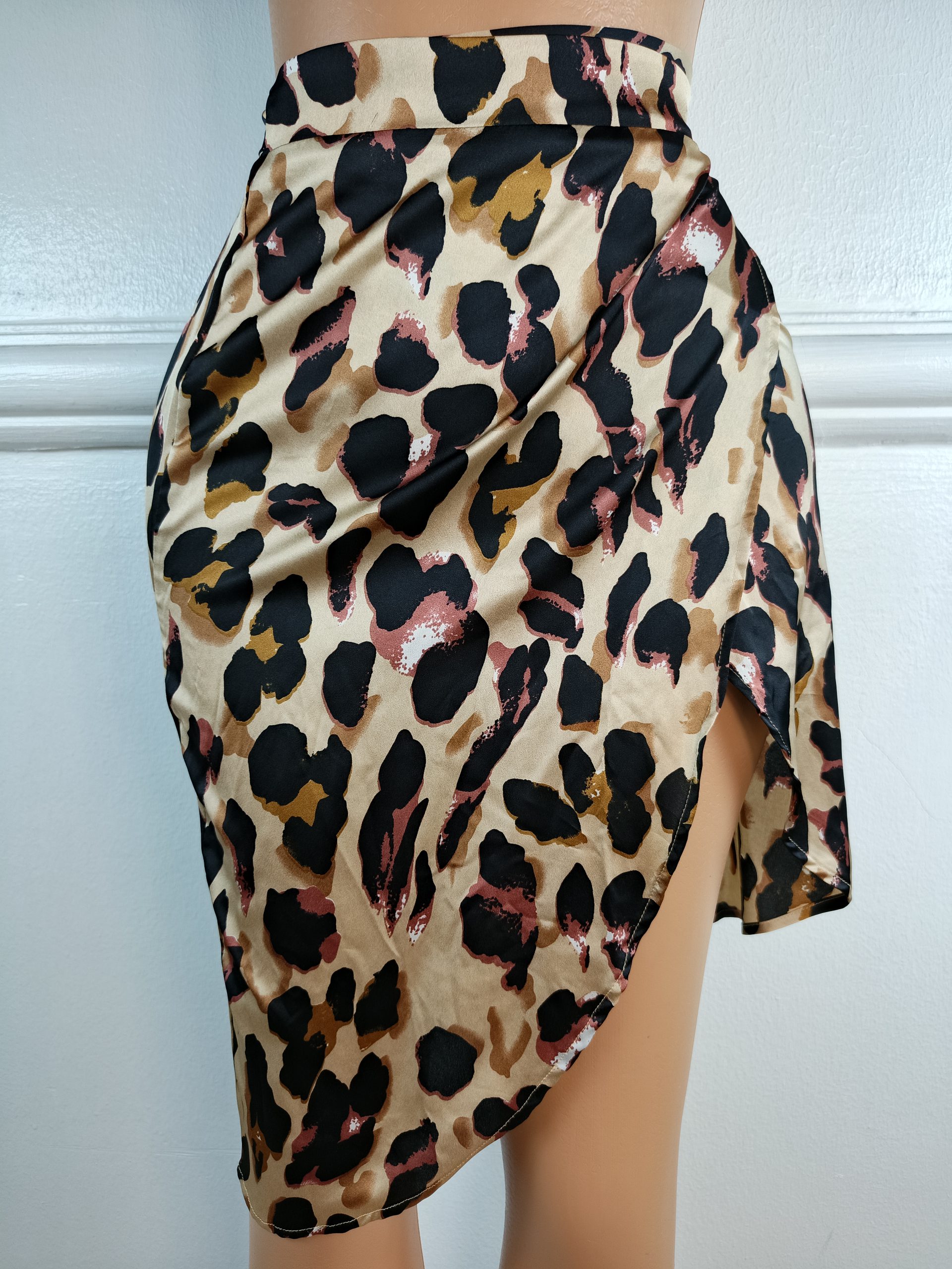 SKIRT UK 6, L-27 INCHES