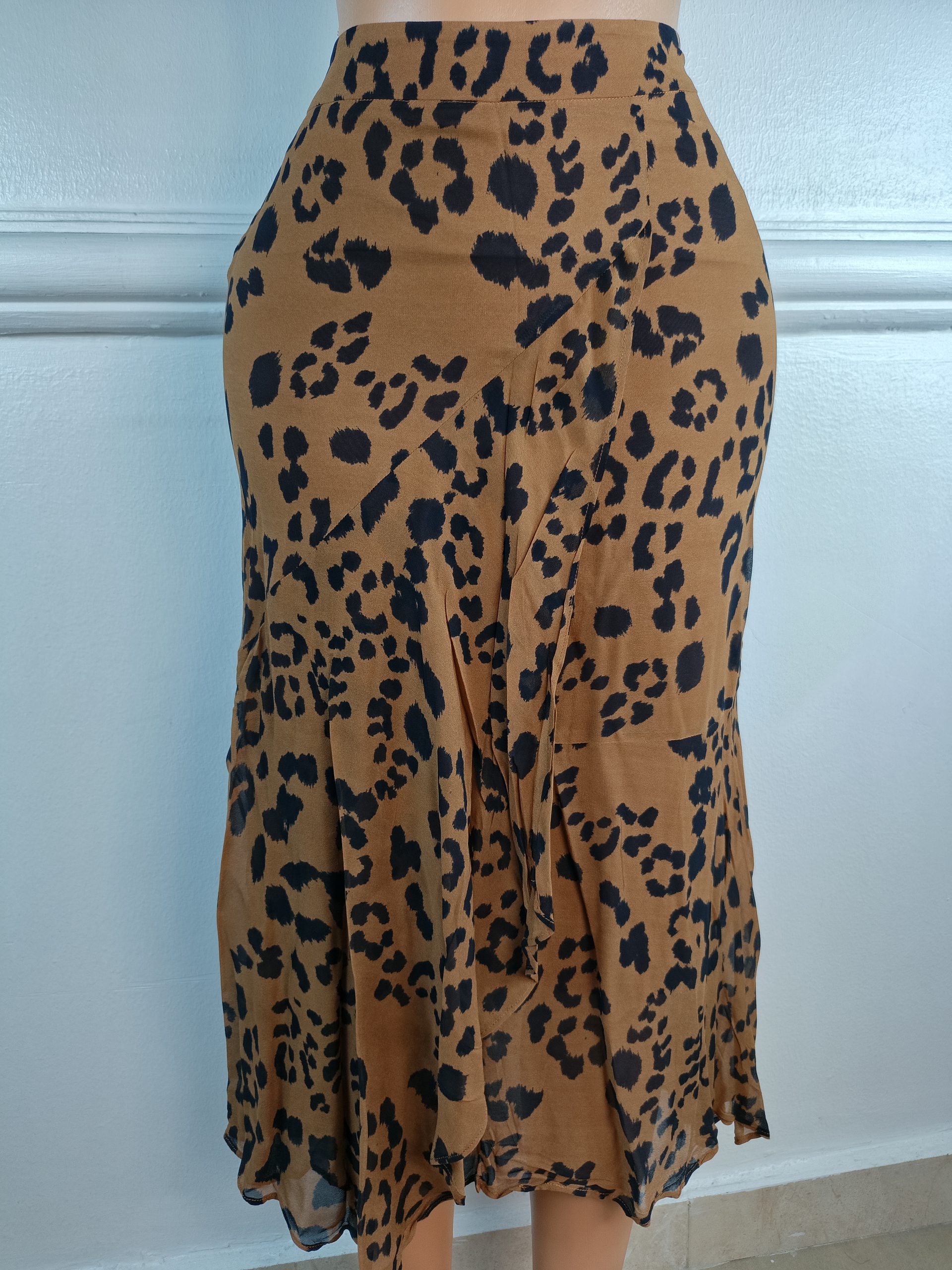 PART TWO UK 8, L-37 INCHES