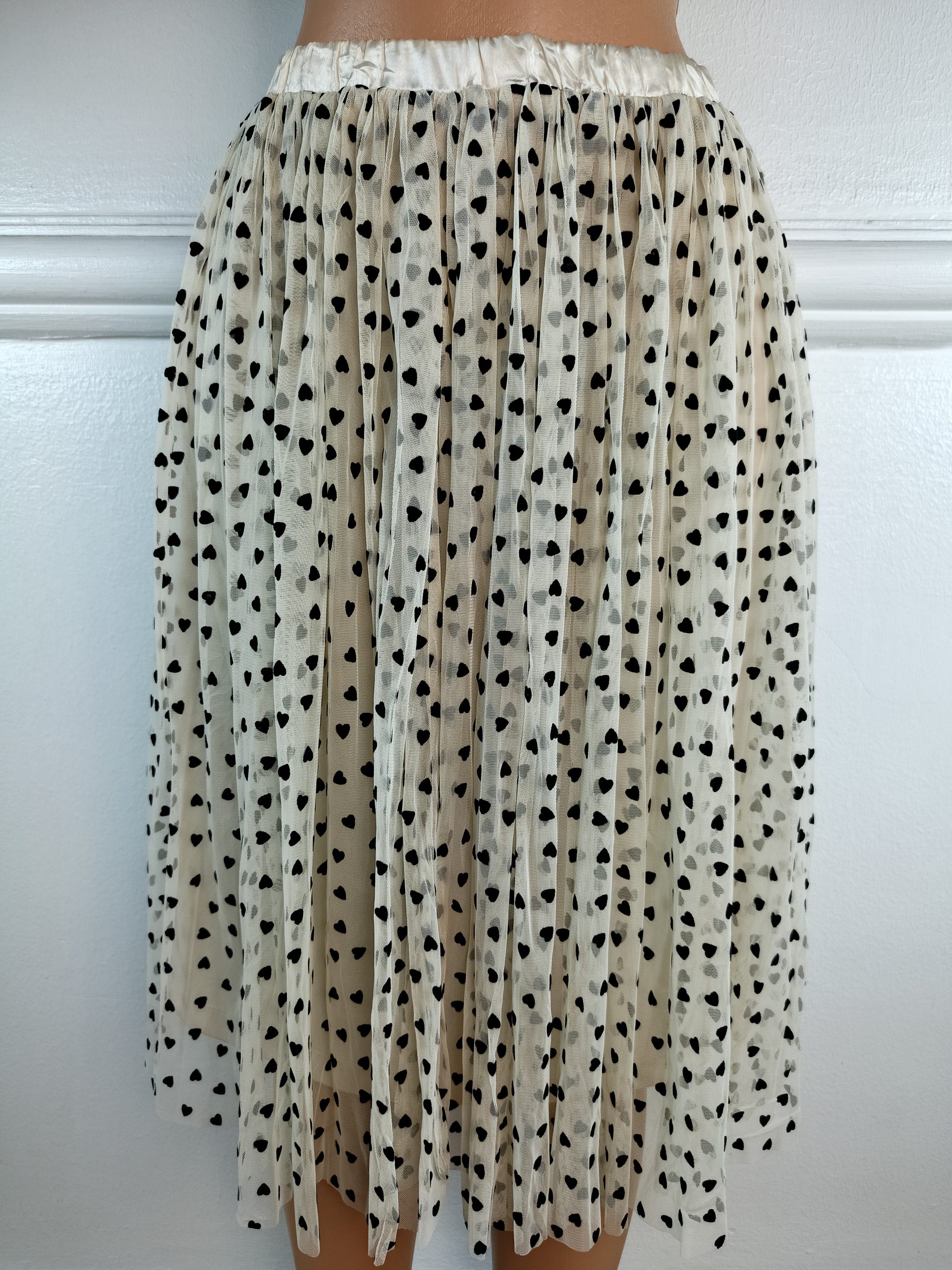 LACE & BEADS UK 6, L-27 INCHES