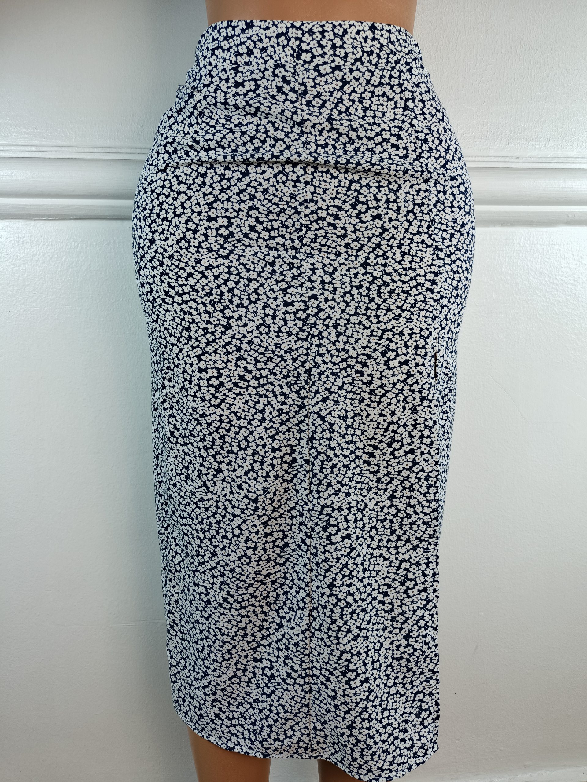SKIRT UK 8, L-32 INCHES