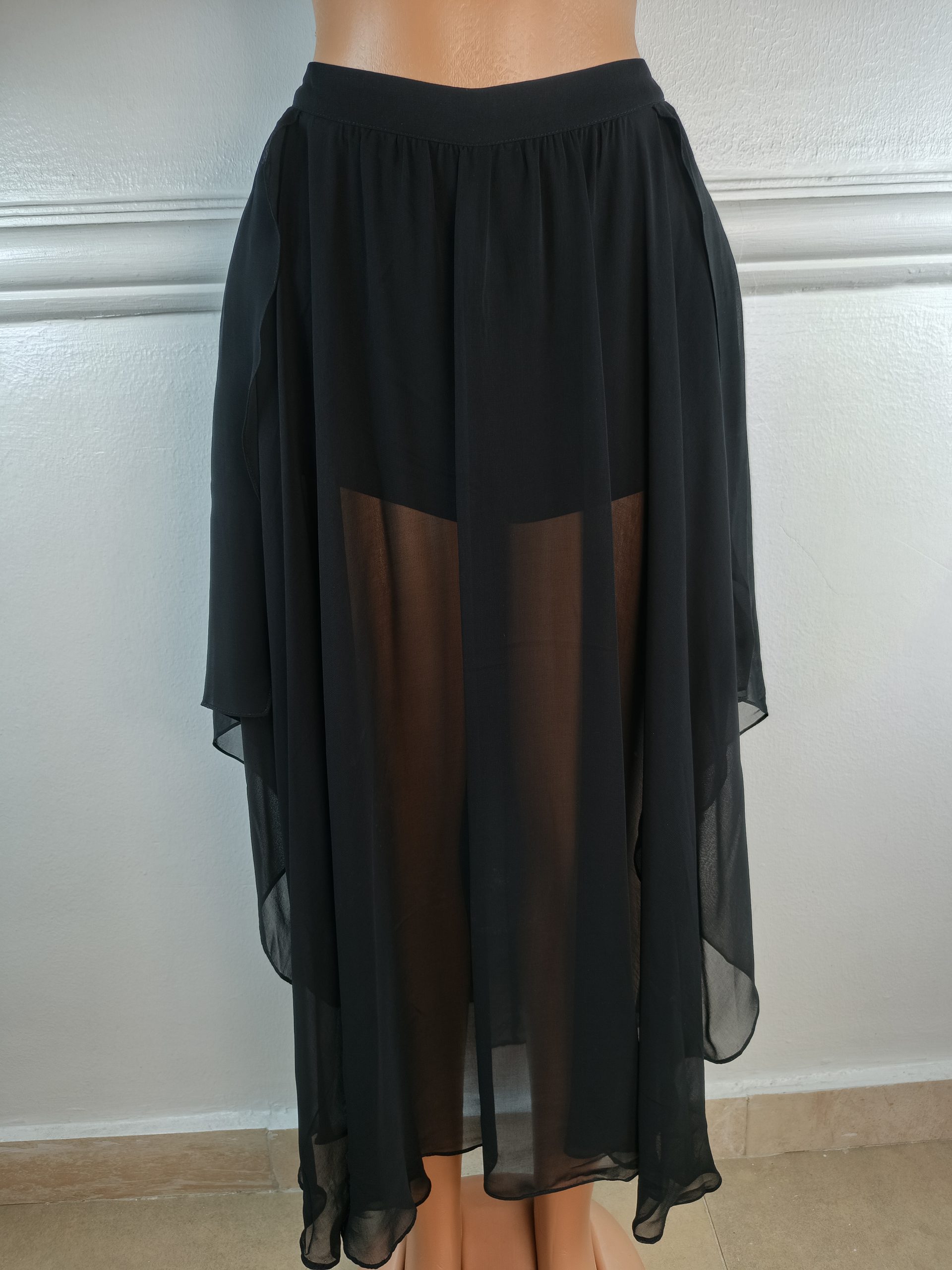 ZARA UK 8, L-35 INCHES