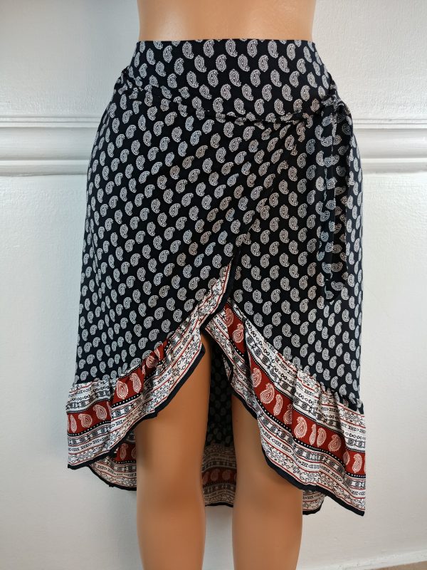 BOOHOO UK 10, L-29 INCHES