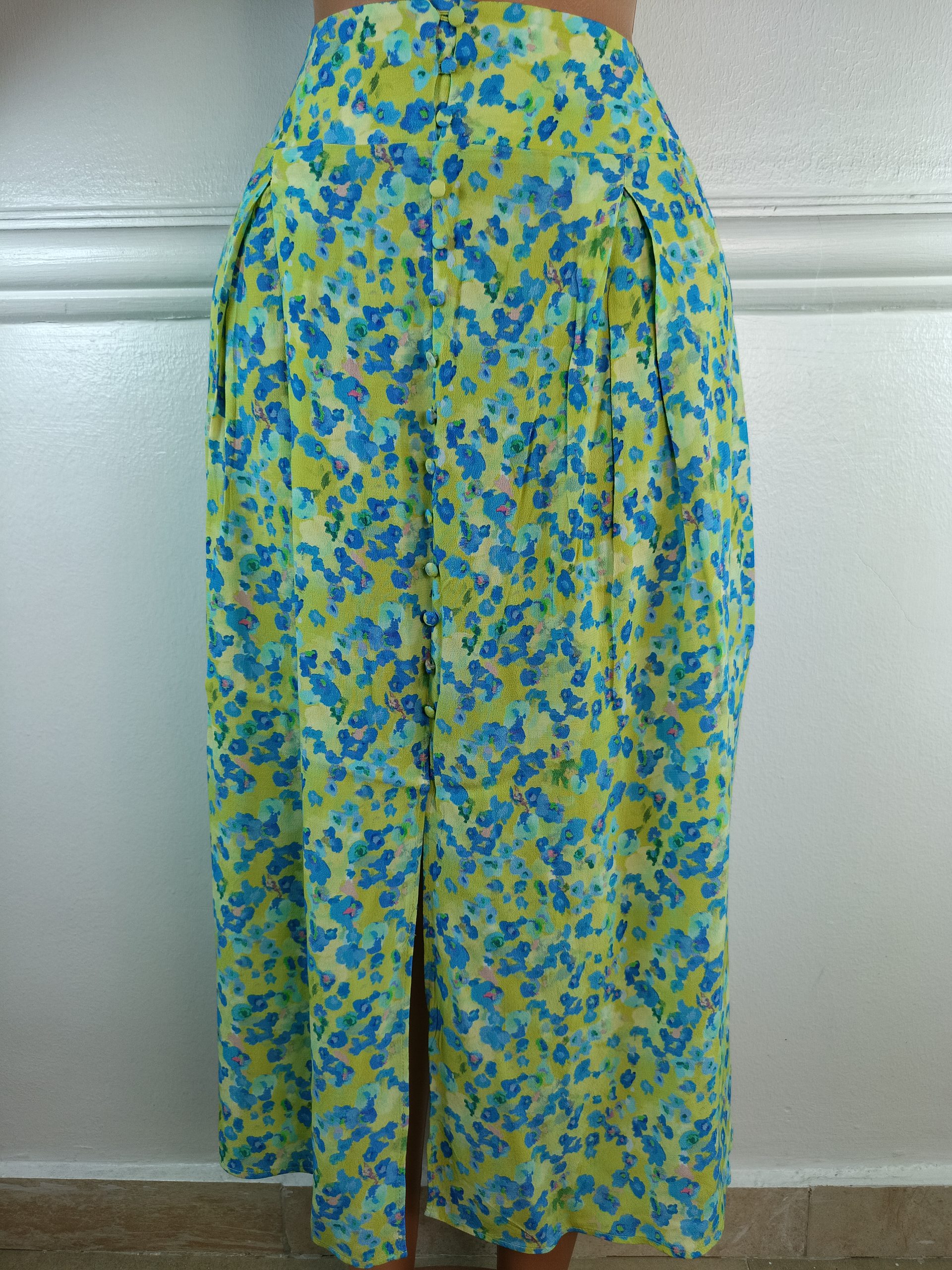 GALLERY UK 12, L-36 INCHES