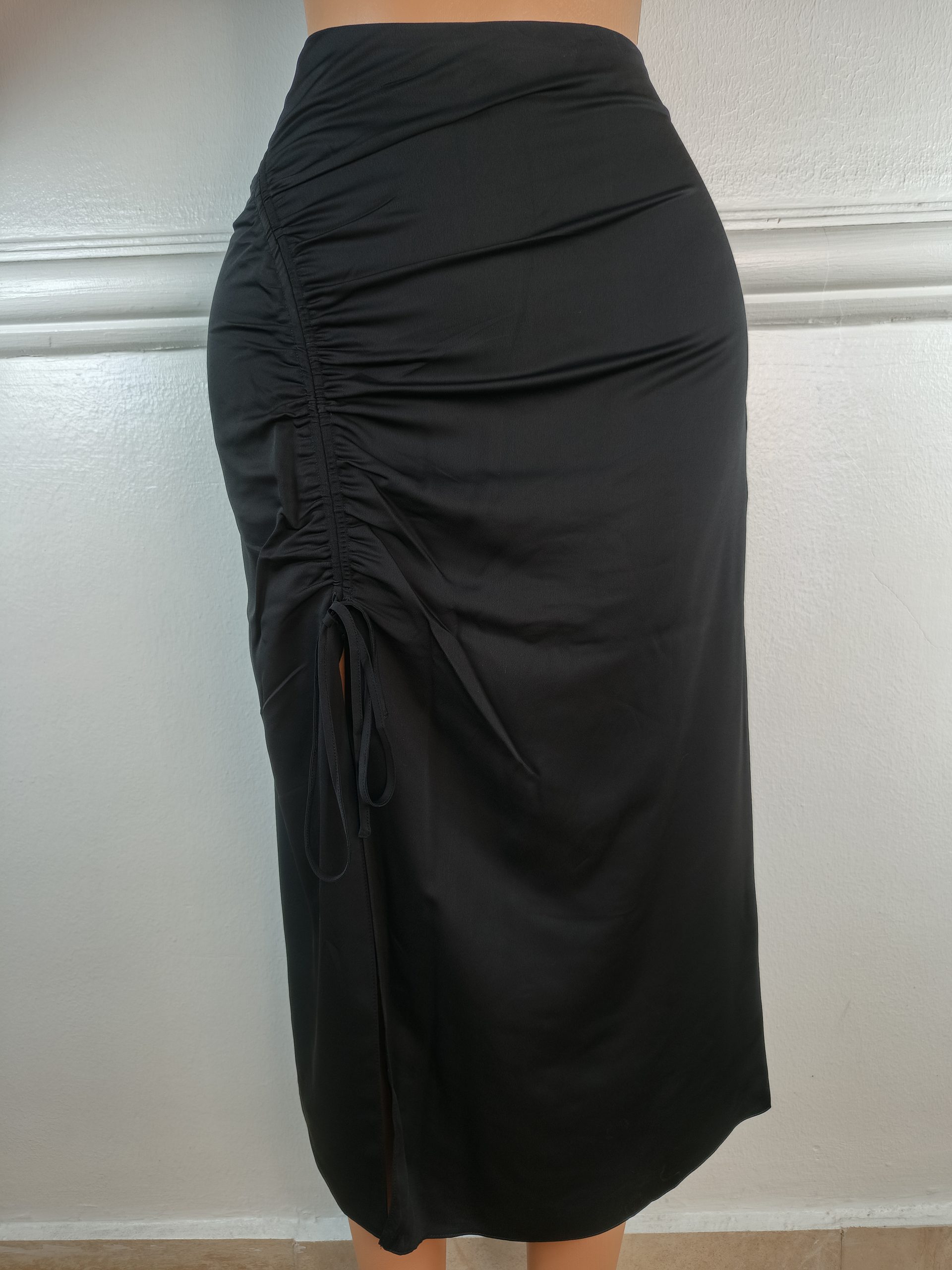 SKIRT UK 14, L-36 INCHES