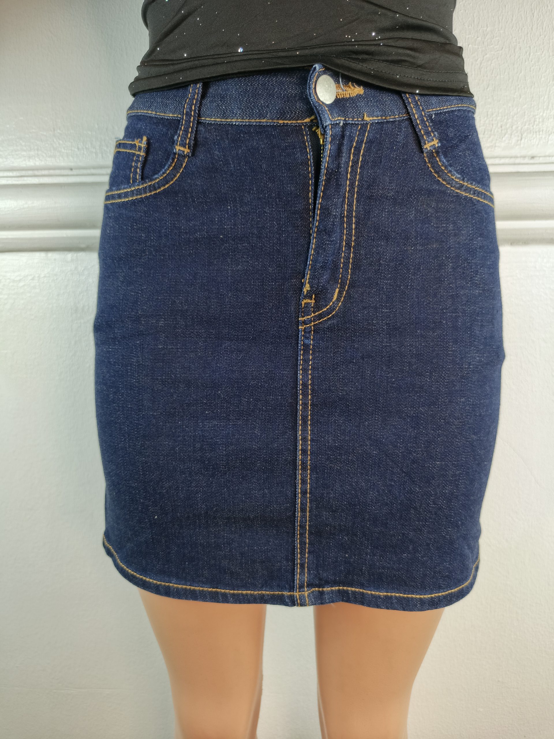 SKIRT UK 6, L-16 INCHES