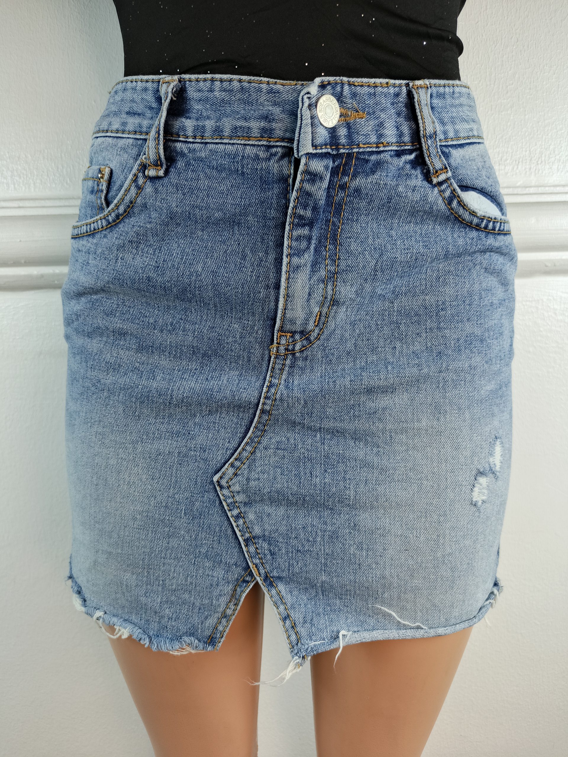 SKIRT UK 8, L-15 INCHES