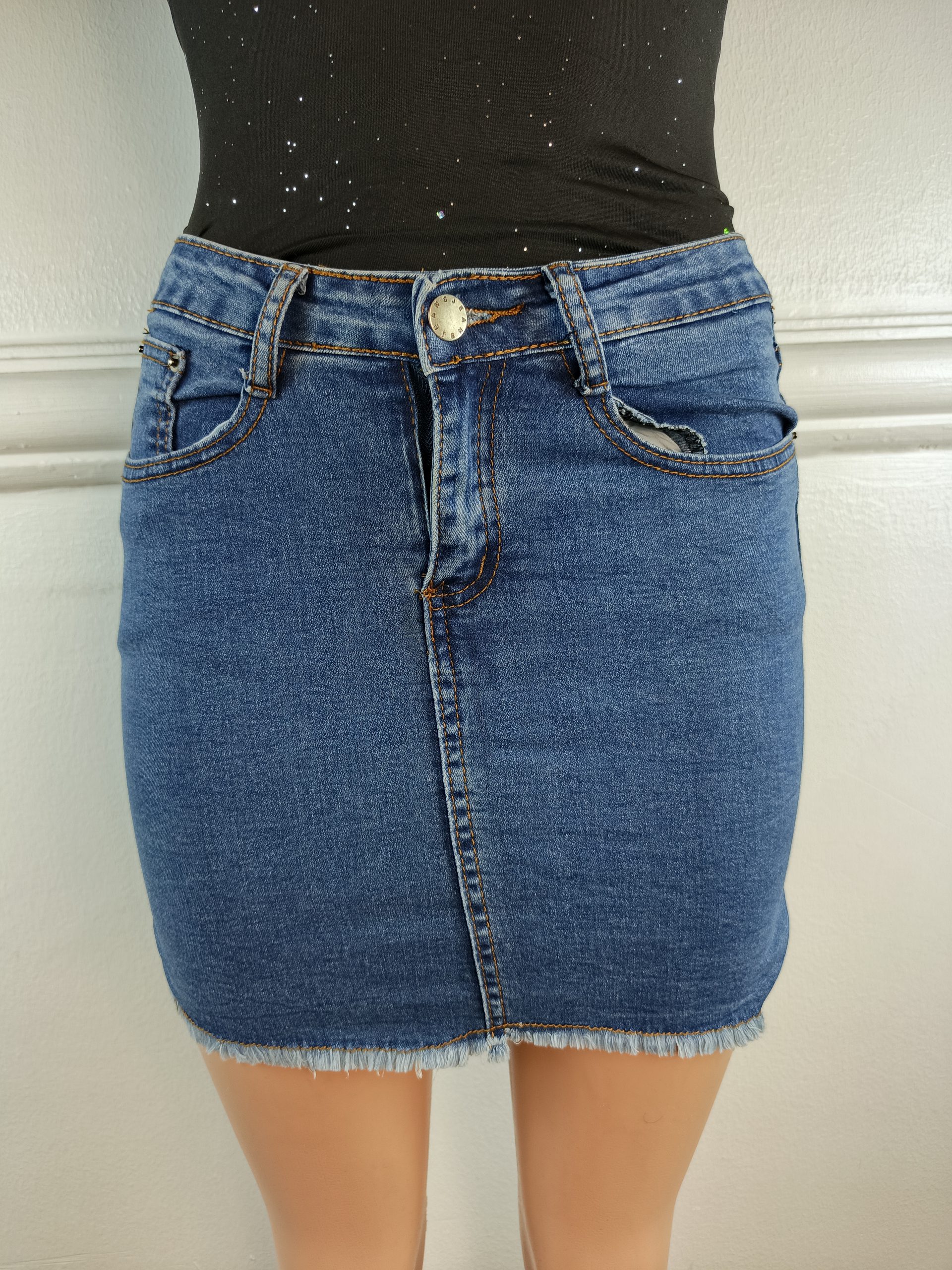 SKIRT UK 6, L-15 INCHES