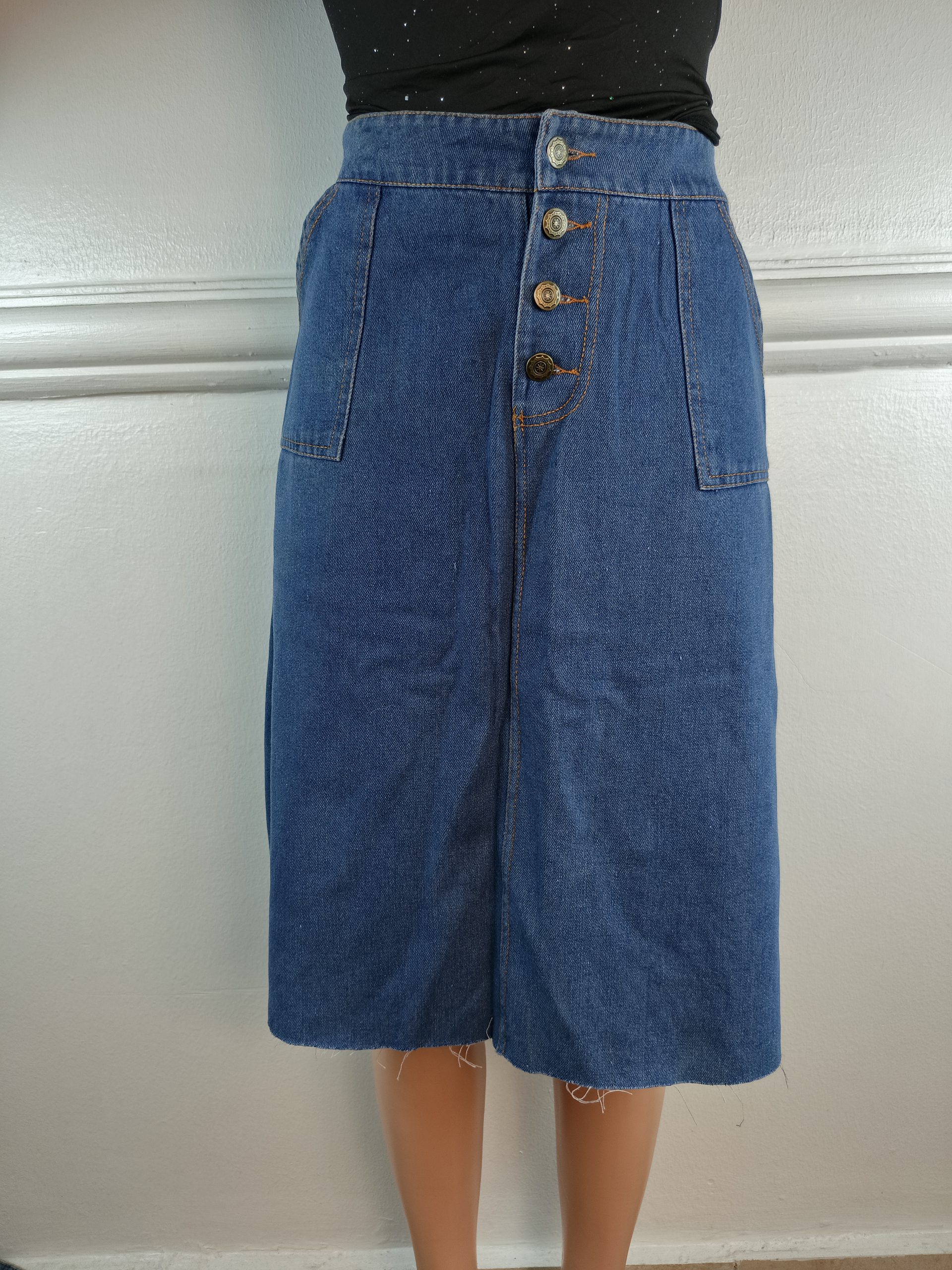SKIRT UK 6, L-24 INCHES