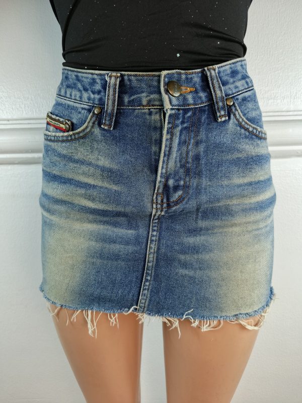 TWO-Y JEANS UK 10, L-13 INCHES