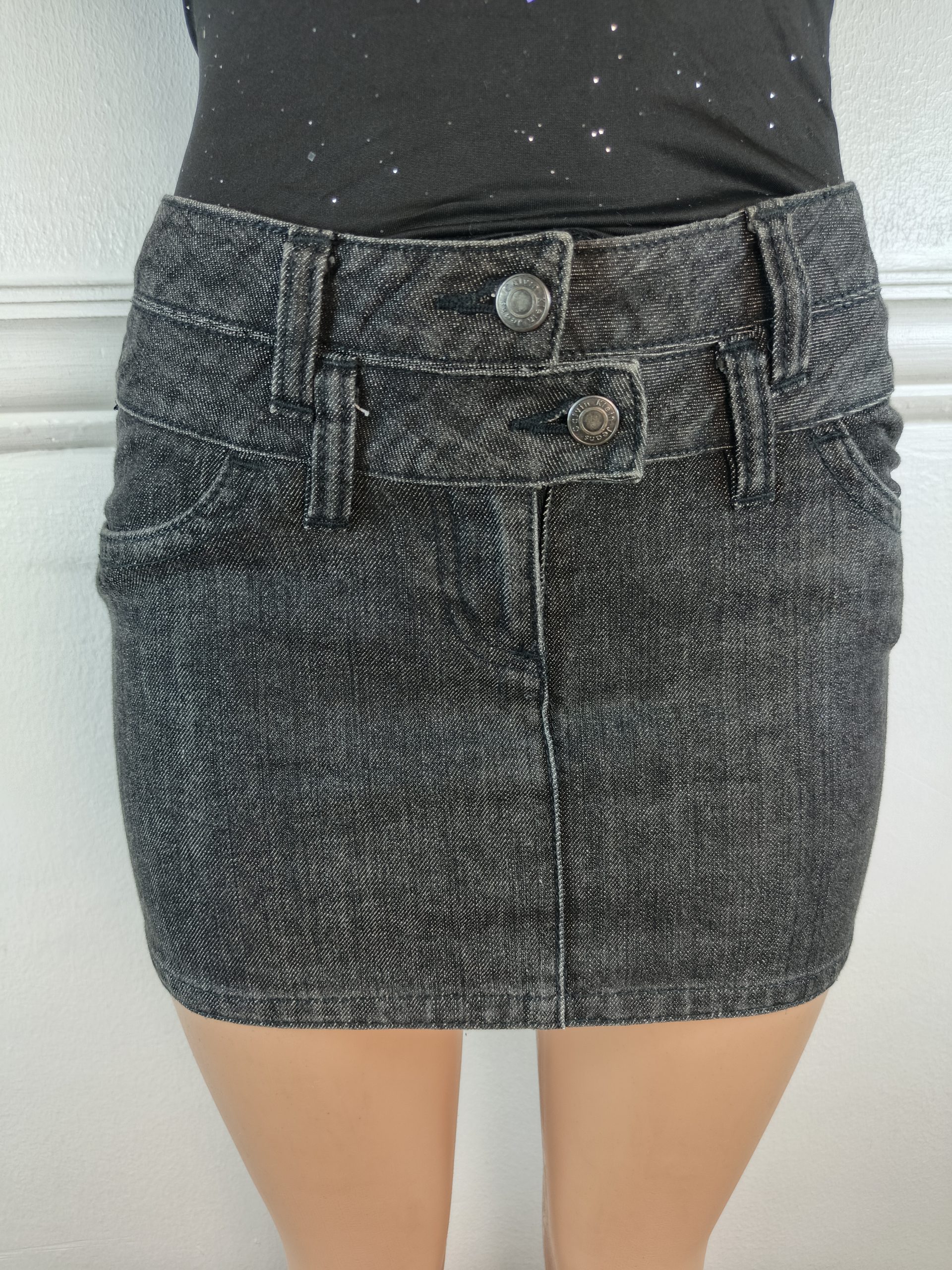 CALVIN KLEIN UK 10, L-12 INCHES