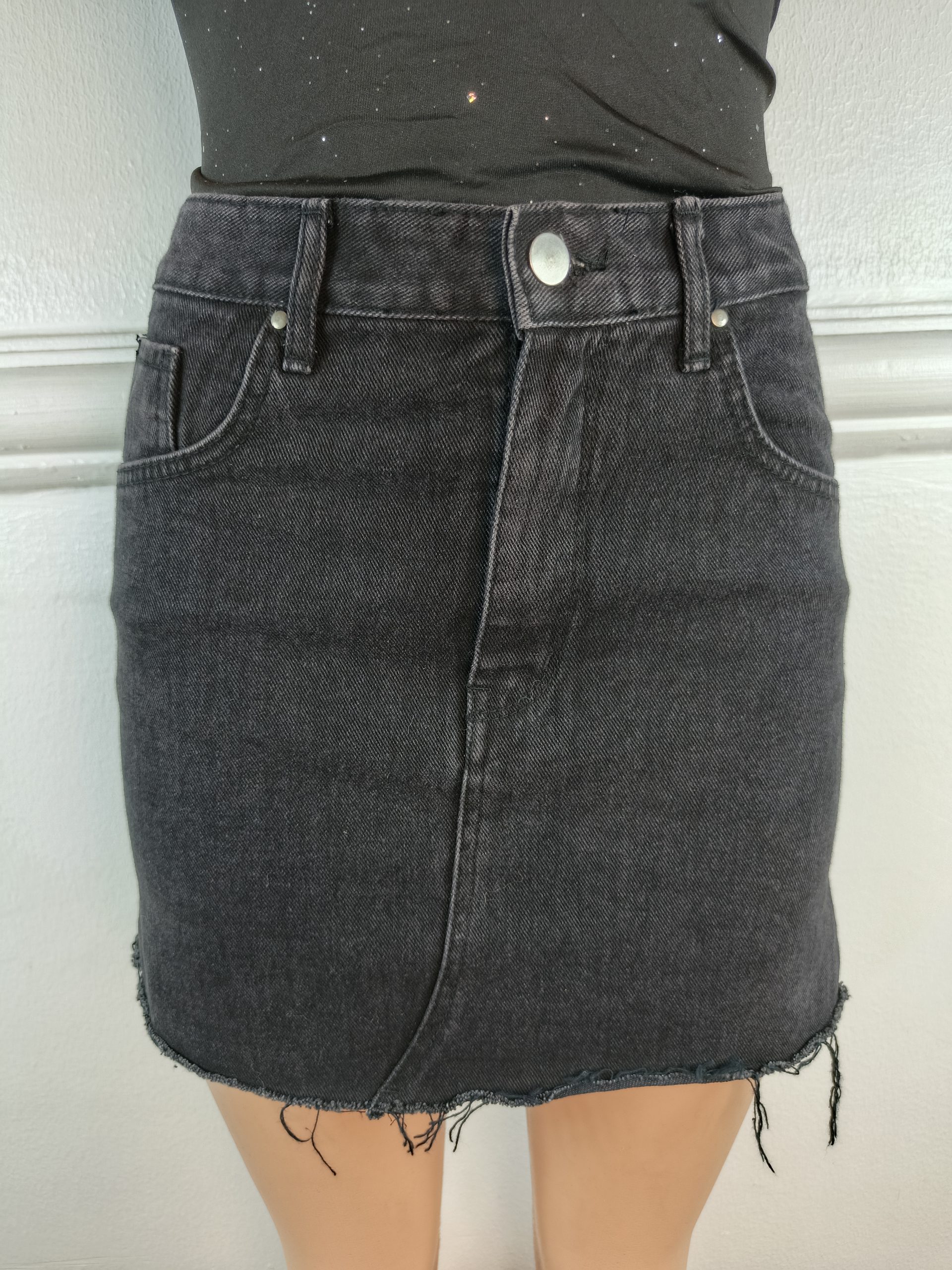 2ND EARTH UK 8, L-14 INCHES