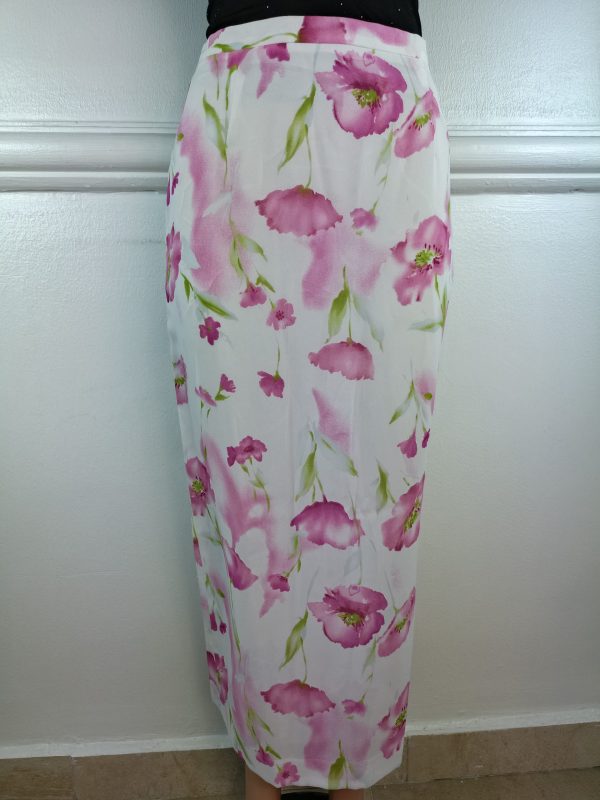 MAX PIERRE UK 8, L-35 INCHES