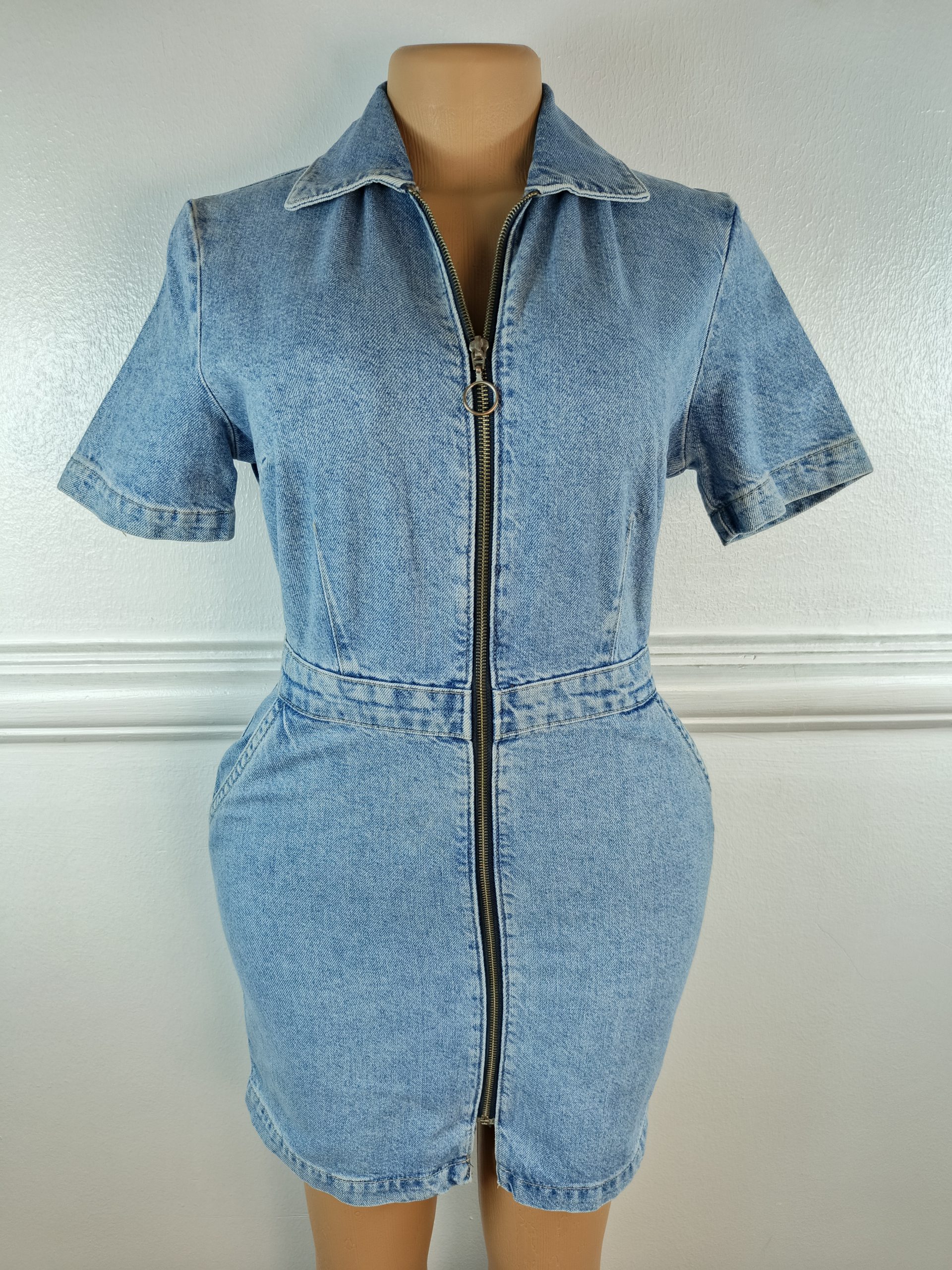 JEANS UK 8, L-32 INCHES