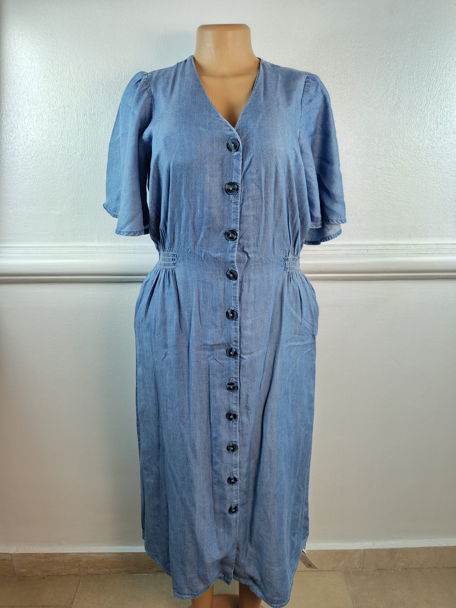 DUNNES UK 10, L-47 INCHES