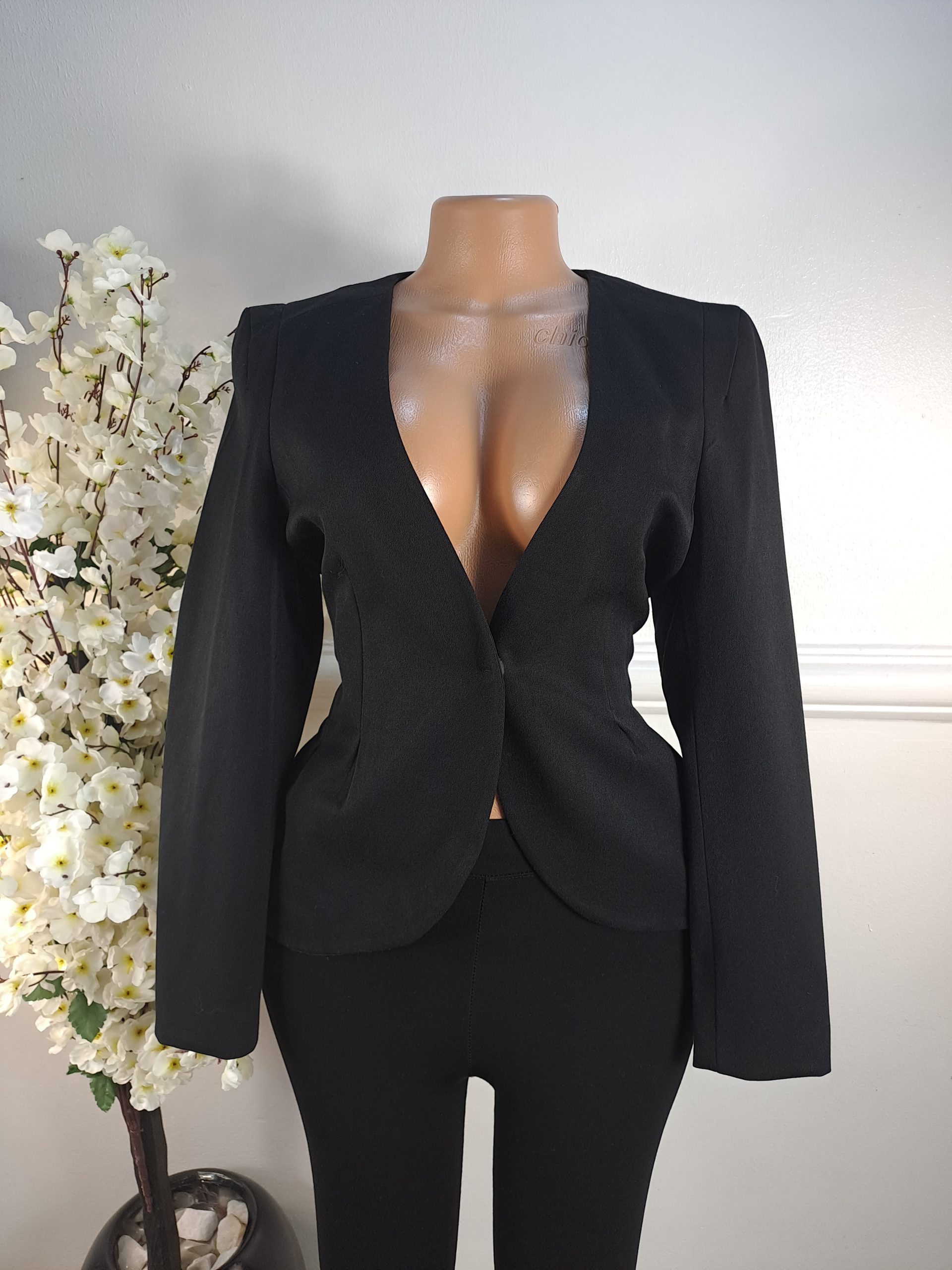 H&M UK 12  L:24