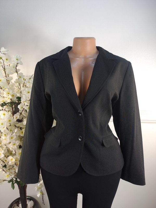 PETITE UK SIZE 14 [LENGHT 24 INCHES]