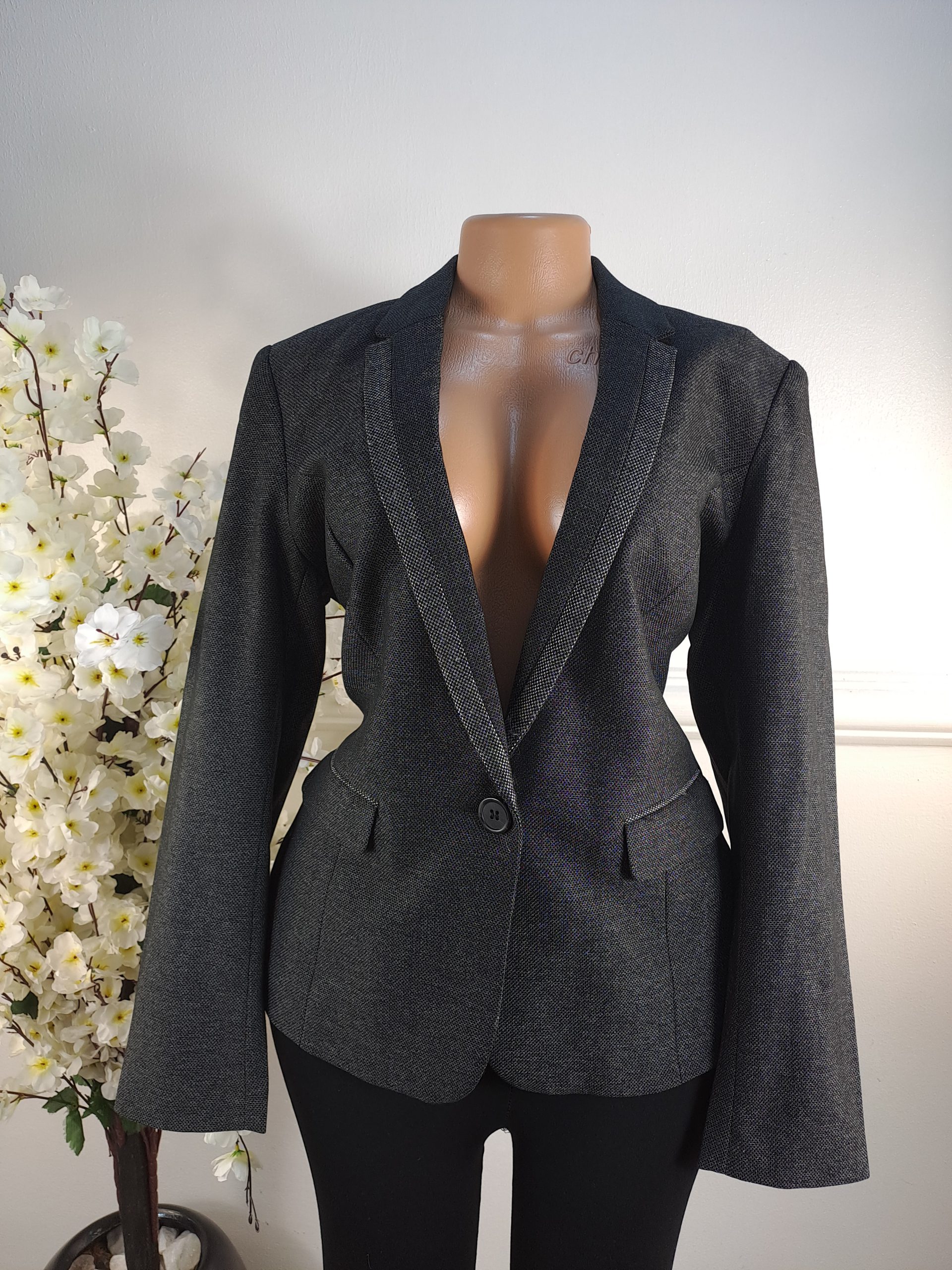 NEXT UK SIZE 14 [LENGHT 26 INCHES]