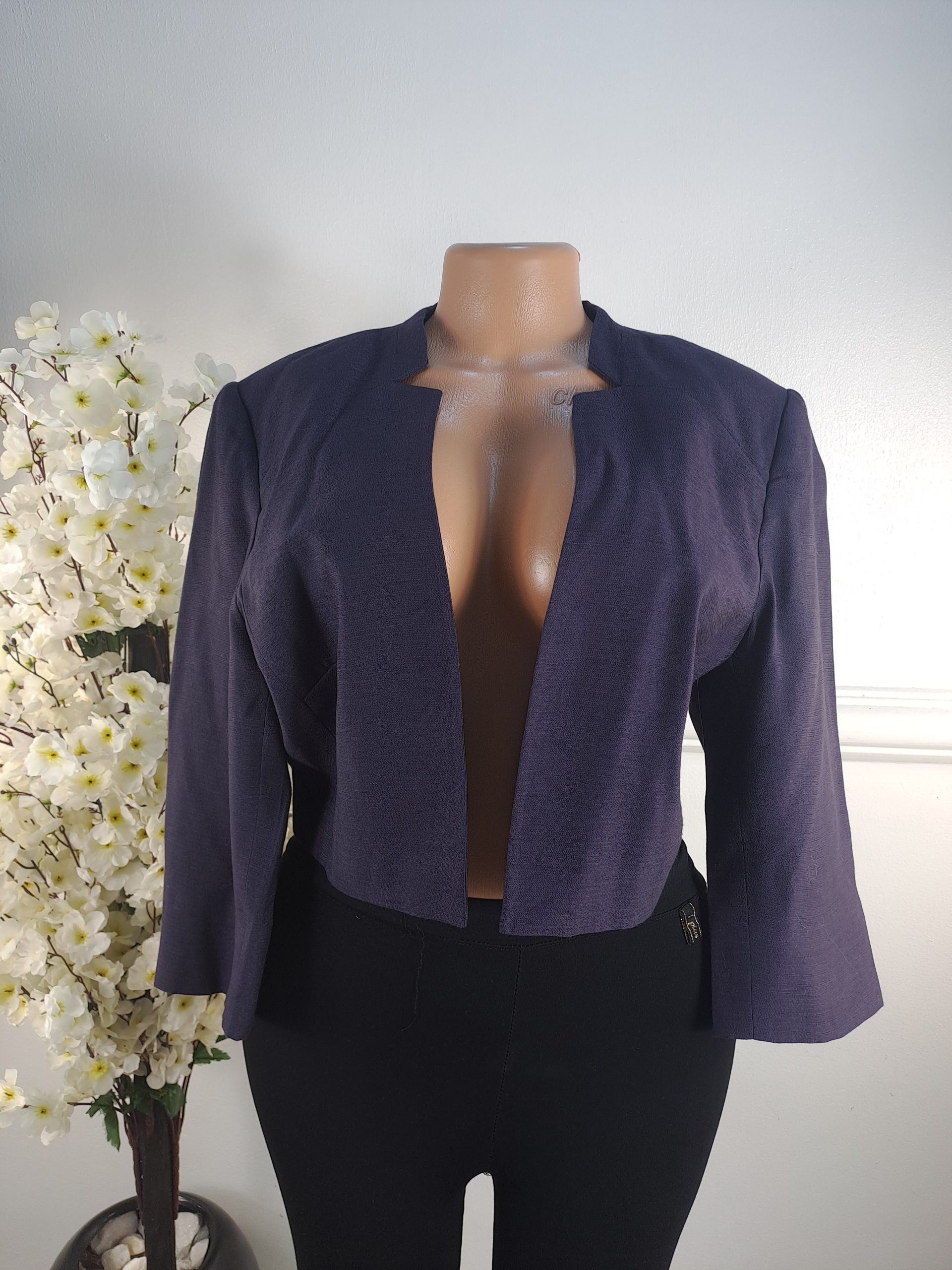 JACQUES VERT UK SIZE 14 [LENGHT 17 INCHES]