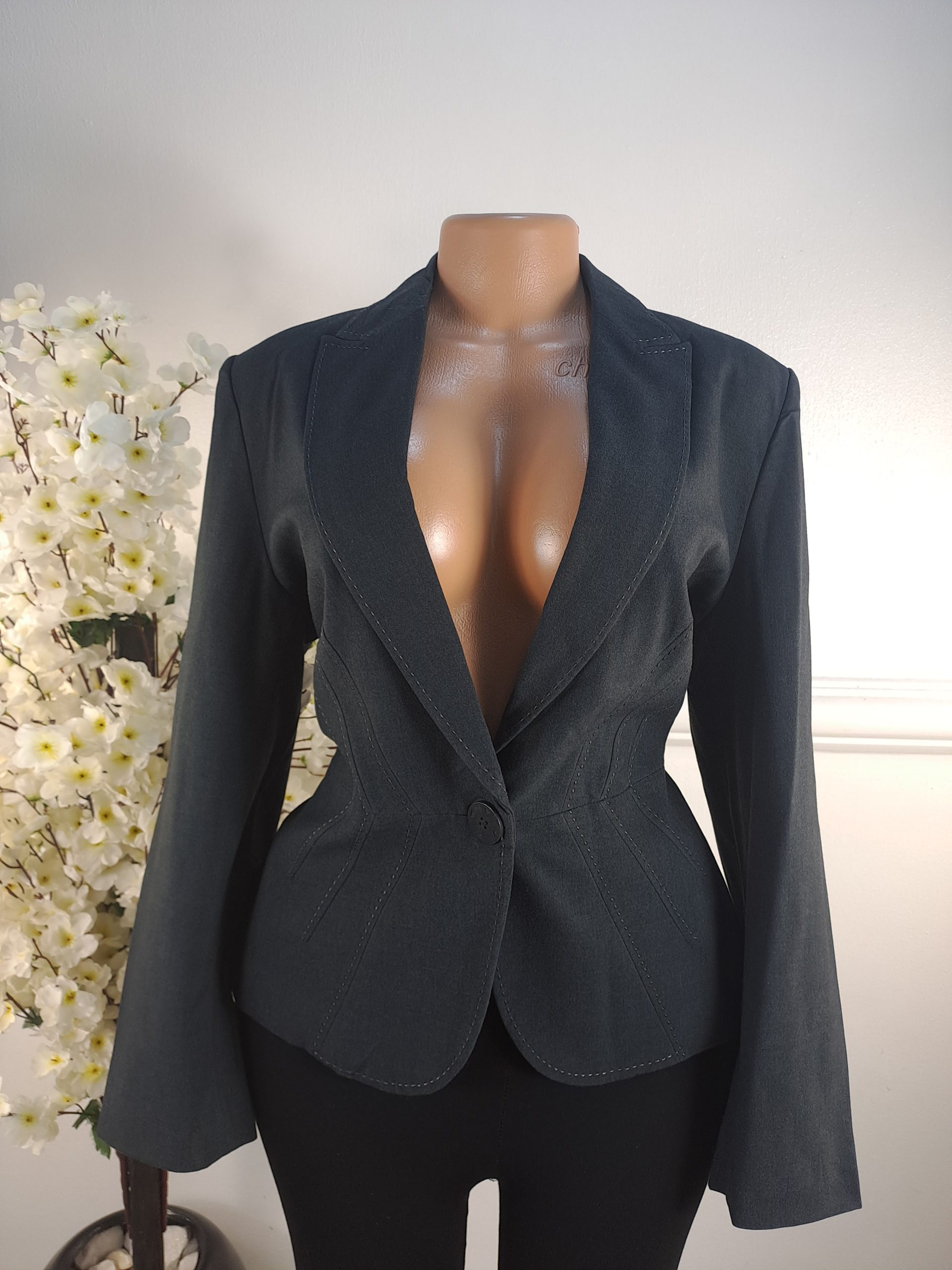 MARK & SPENCER UK SIZE 14 [LENGHT 25 INCHES]
