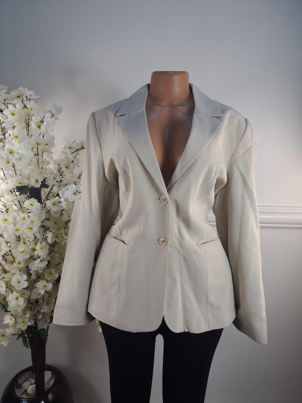 BLAZERS UK SIZE 14 [LENGHT 24 INCHES]