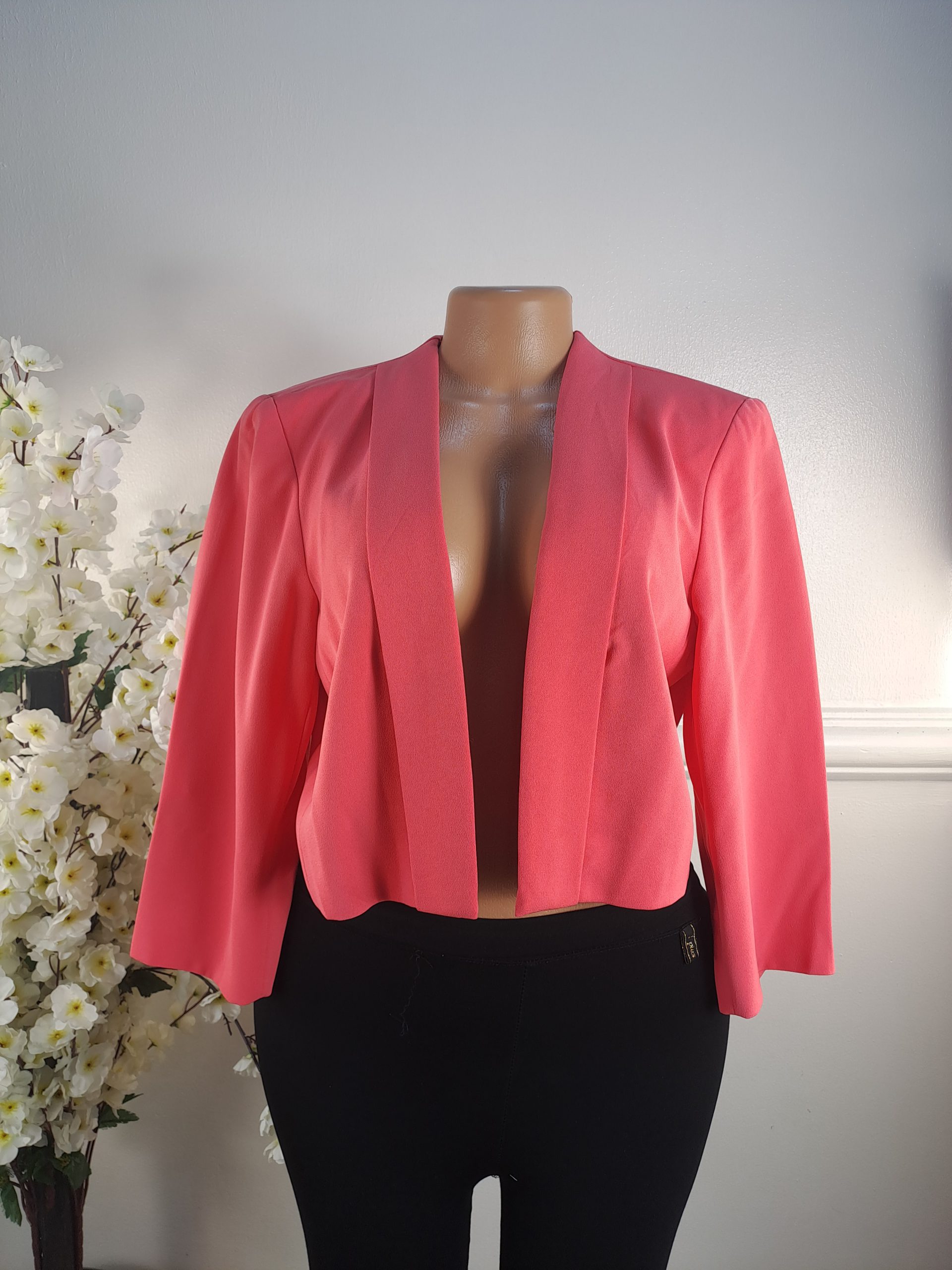 ROMAN UK SIZE 14 [LENGHT 18 INCHES]