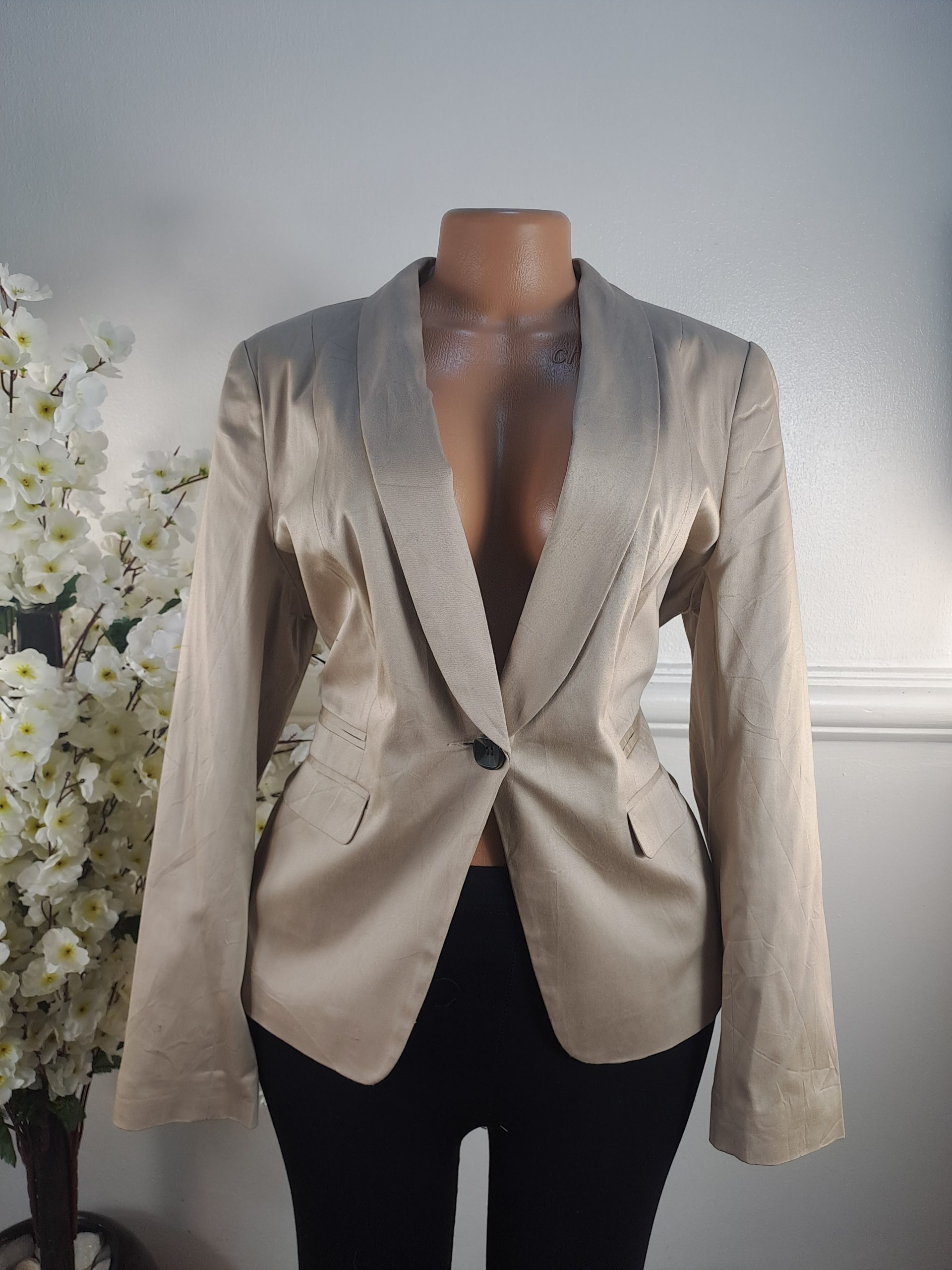 DUNNES UK SIZE 14 [LENGHT 25 INCHES]
