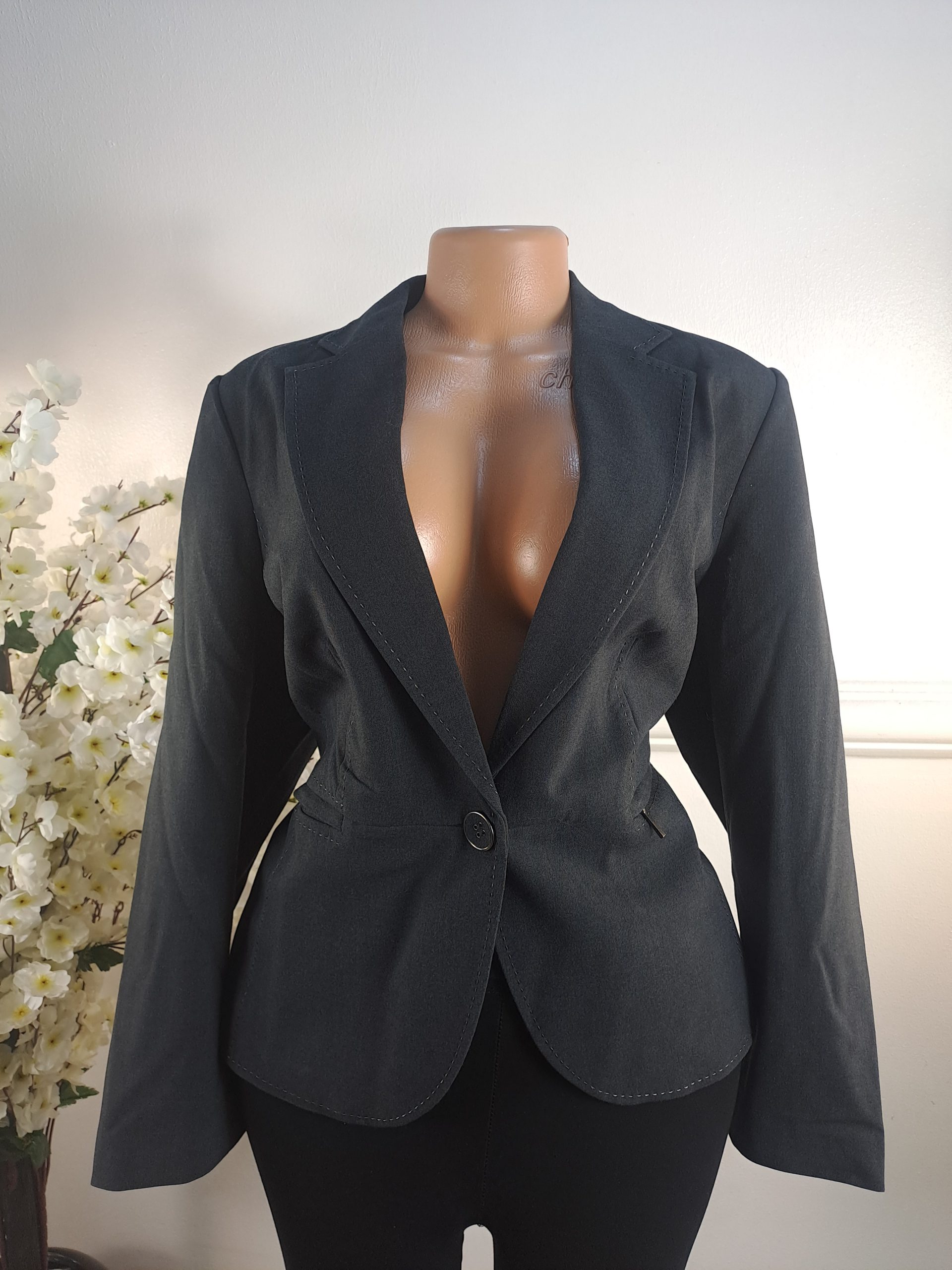MARK & SPENCER UK SIZE 16 [LENGHT 26 INCHES]