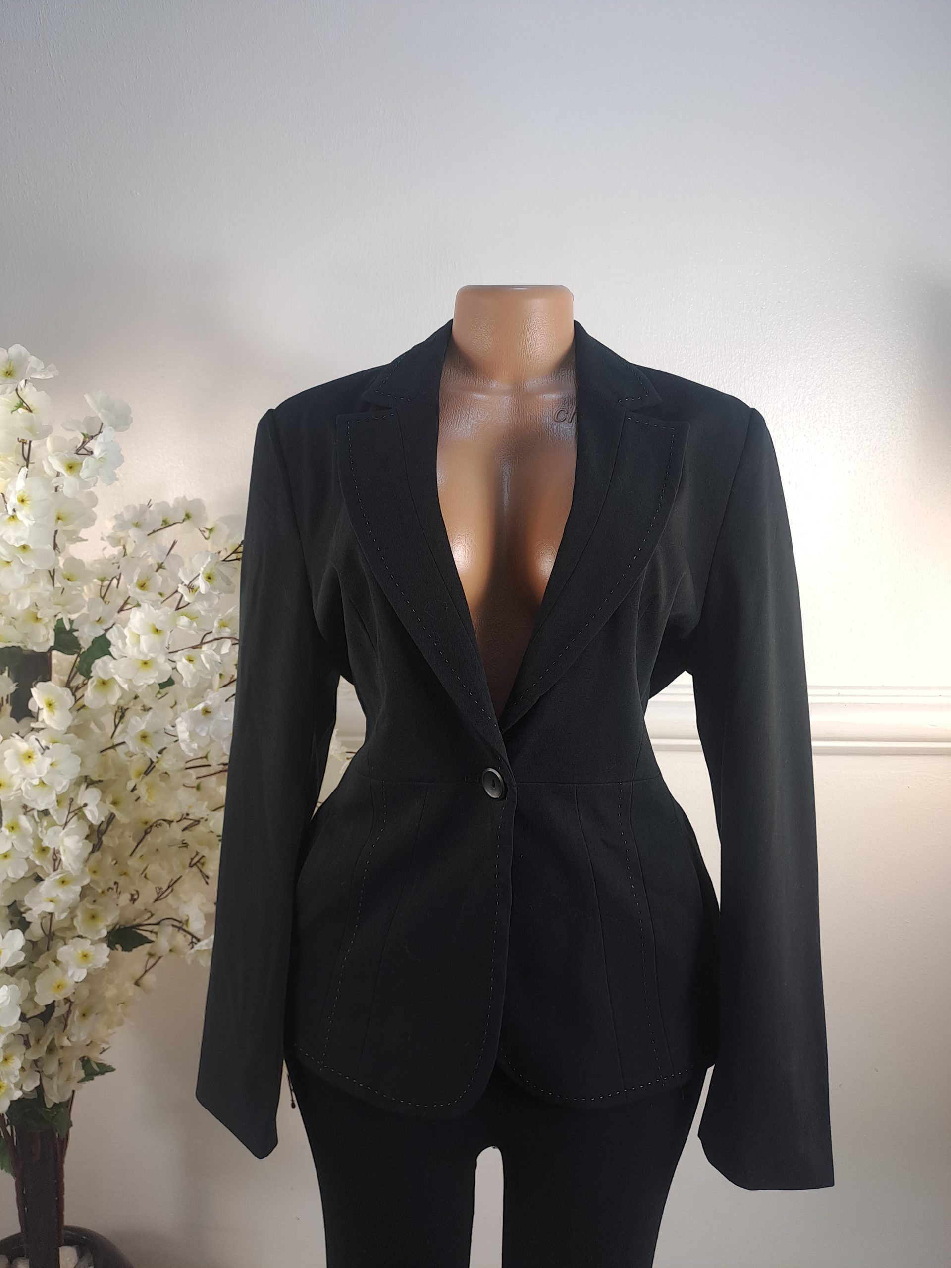 NEXT UK SIZE 16 [LENGHT 25 INCHES]