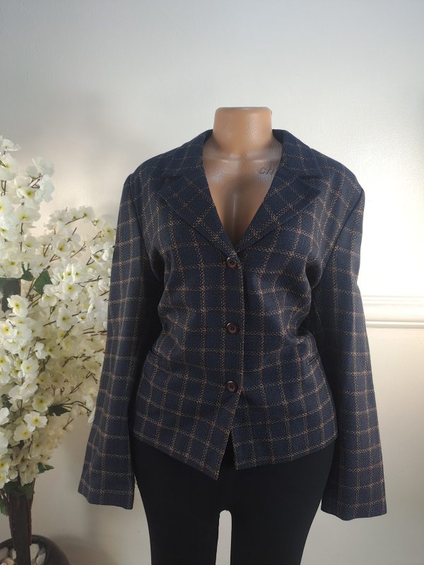 BLAZERS UK SIZE 16 [LENGHT 25 INCHES]