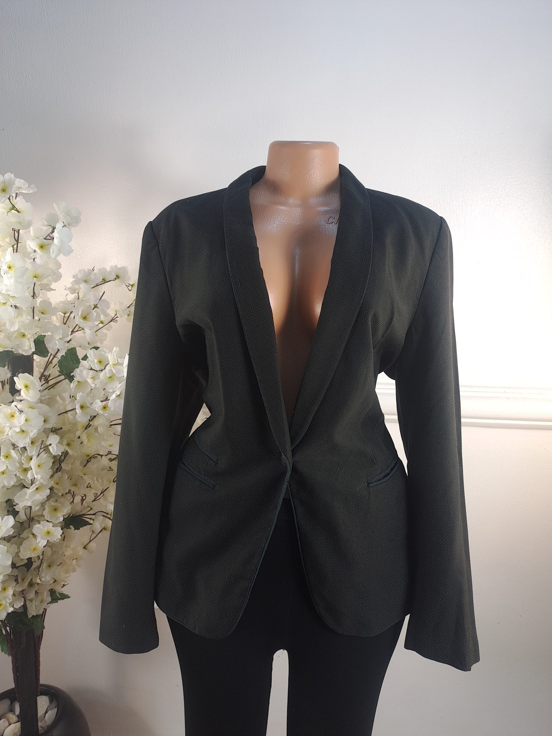 SLIMFIT NEXT UK SIZE 16 [LENGHT 27 INCHES]