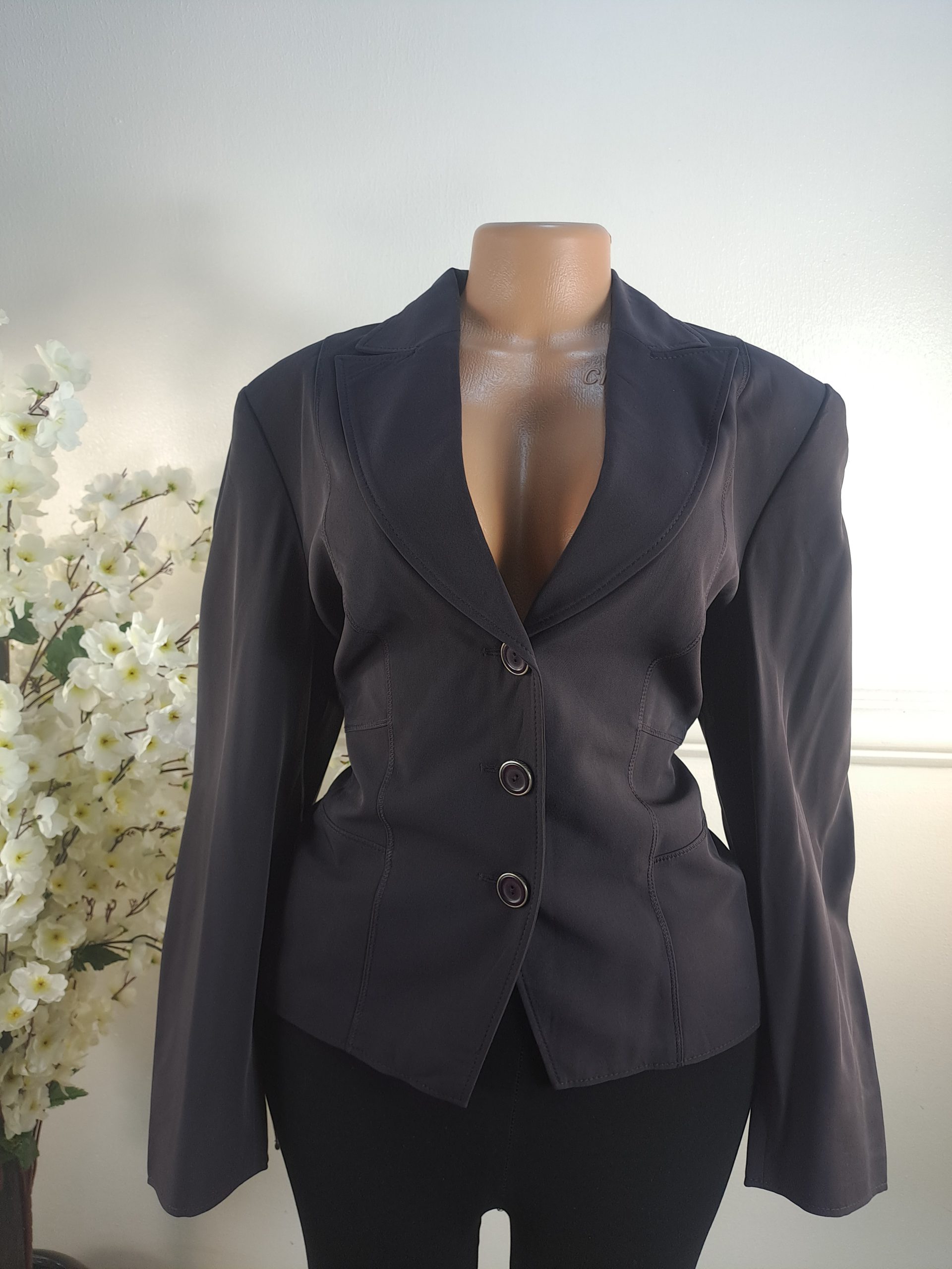 BLAZERS UK SIZE 16 [LENGHT 24 INCHES]