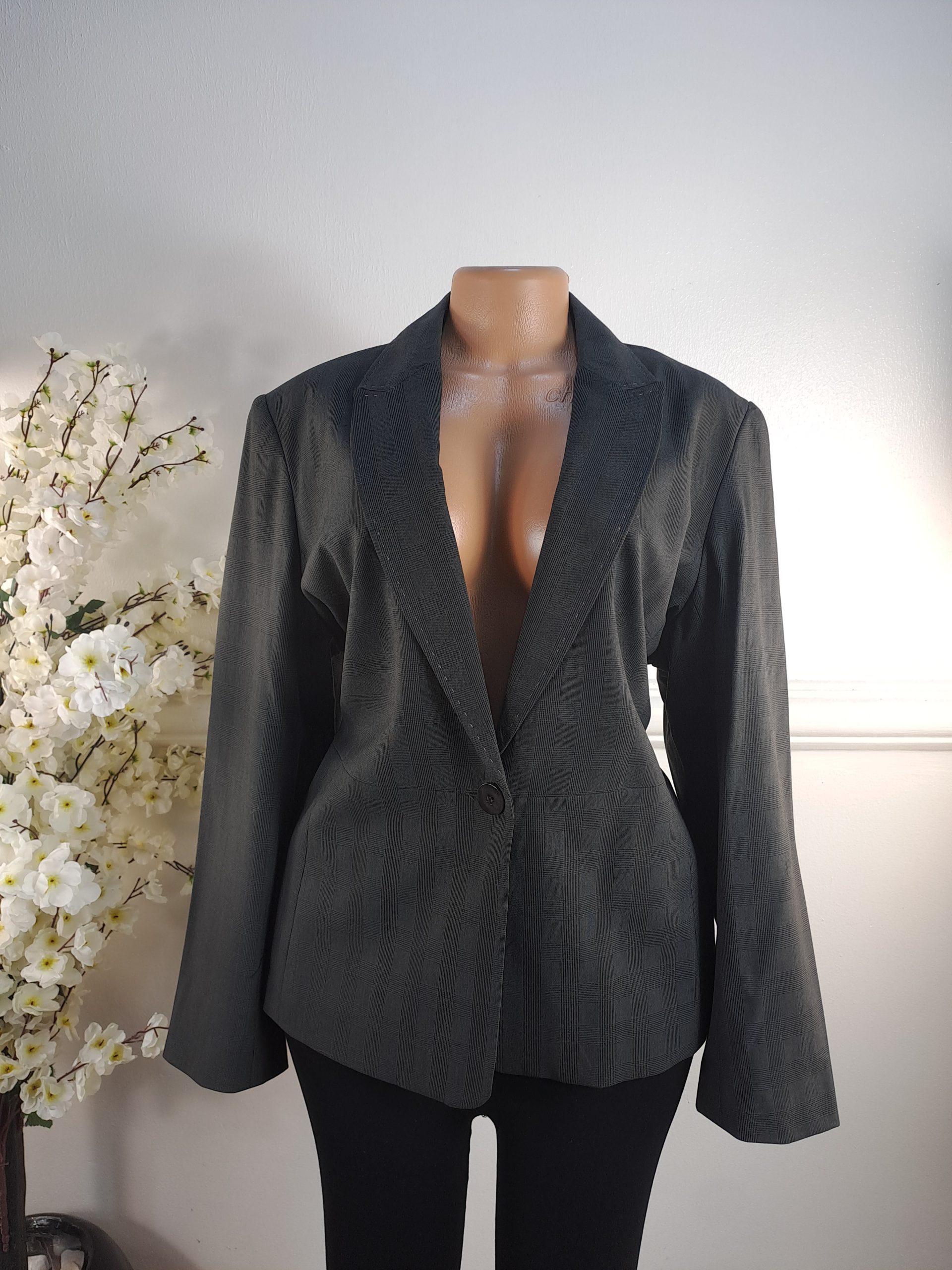 NEXT UK SIZE 16 [LENGHT 27 INCHES]