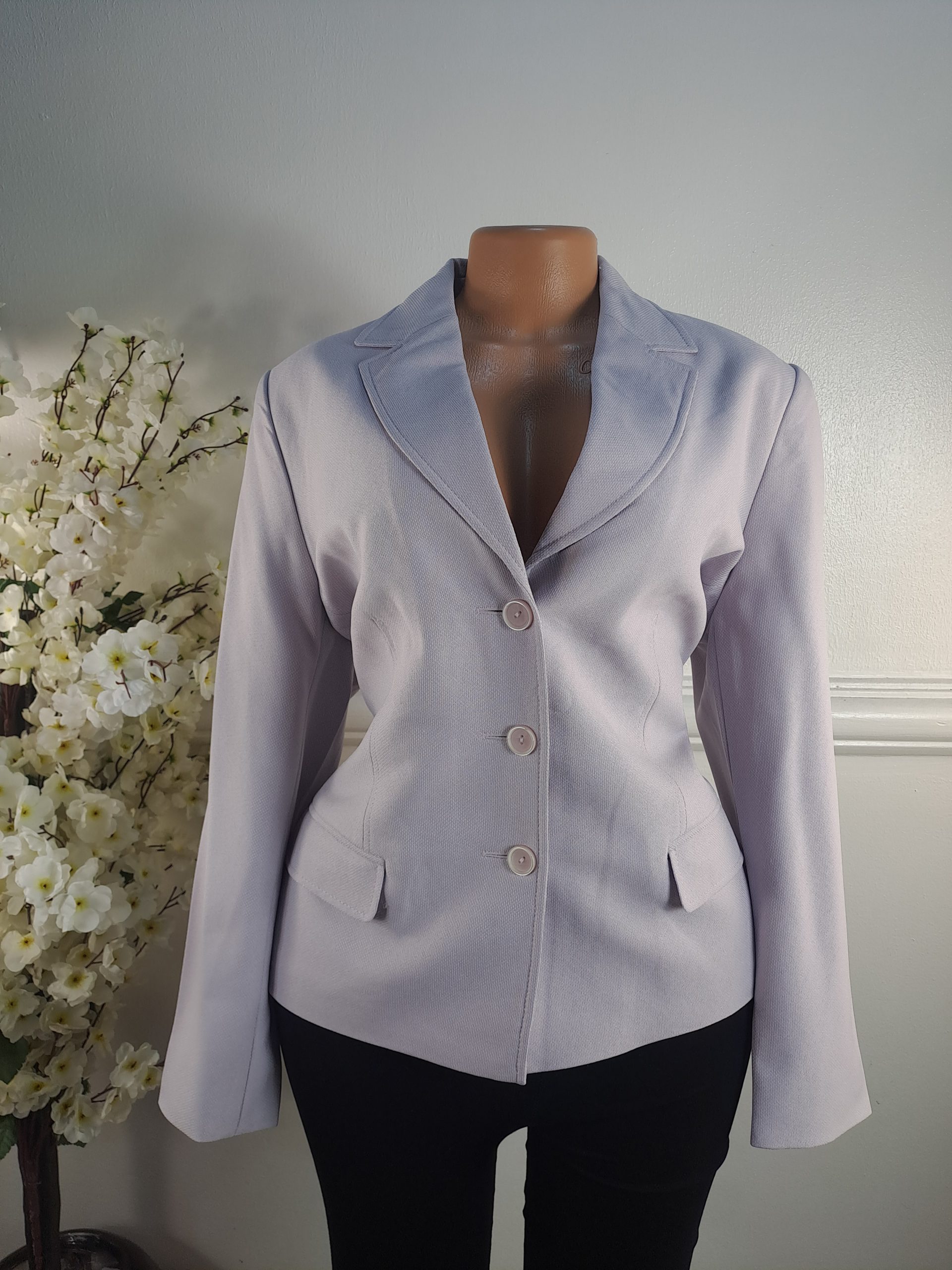 MARK & SPENCER UK SIZE 18 [LENGHT 24 INCHES]