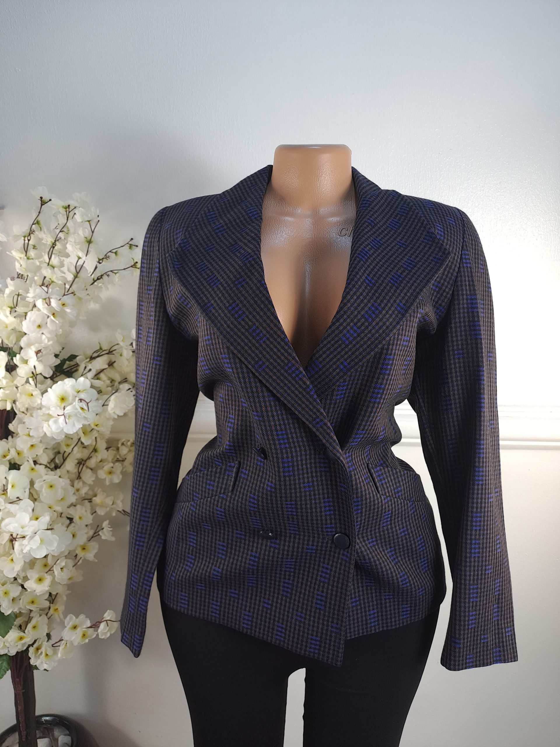 COUNTRY CASUAL UK SIZE 10 [LENGHT 25 INCHES]