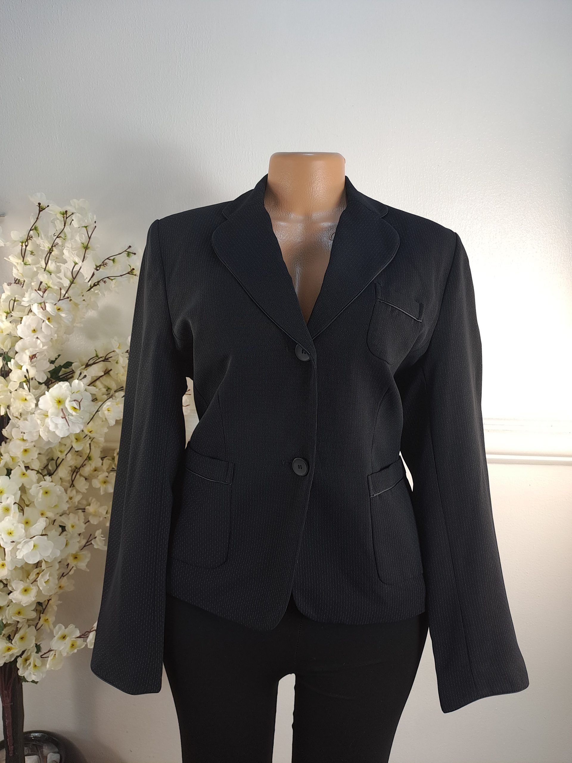KLISS COLLECTION UK SIZE 12 [LENGHT 25 INCHES]