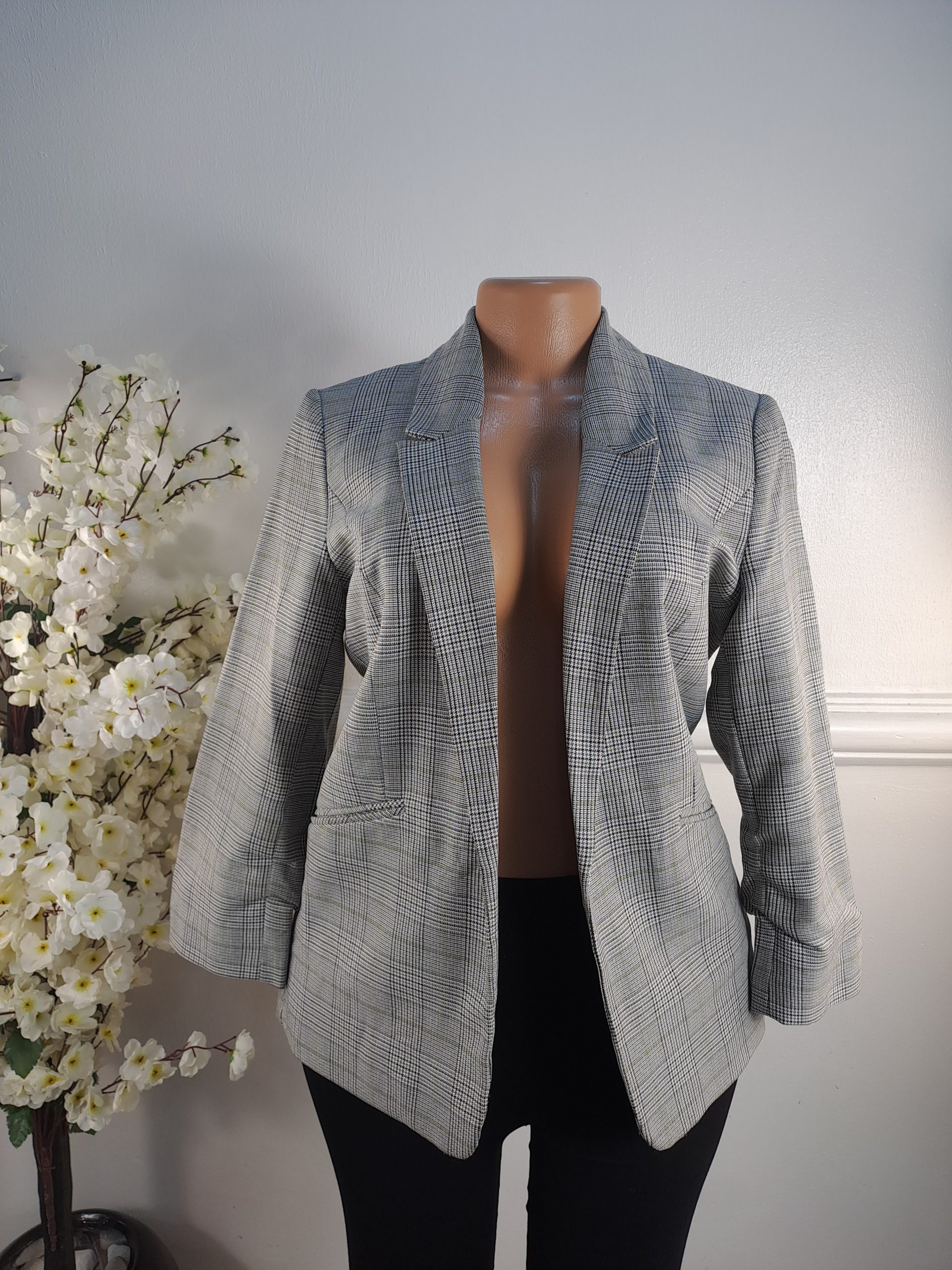 DOROTHY PERKINS UK SIZE 10 [LENGHT 26 INCHES]