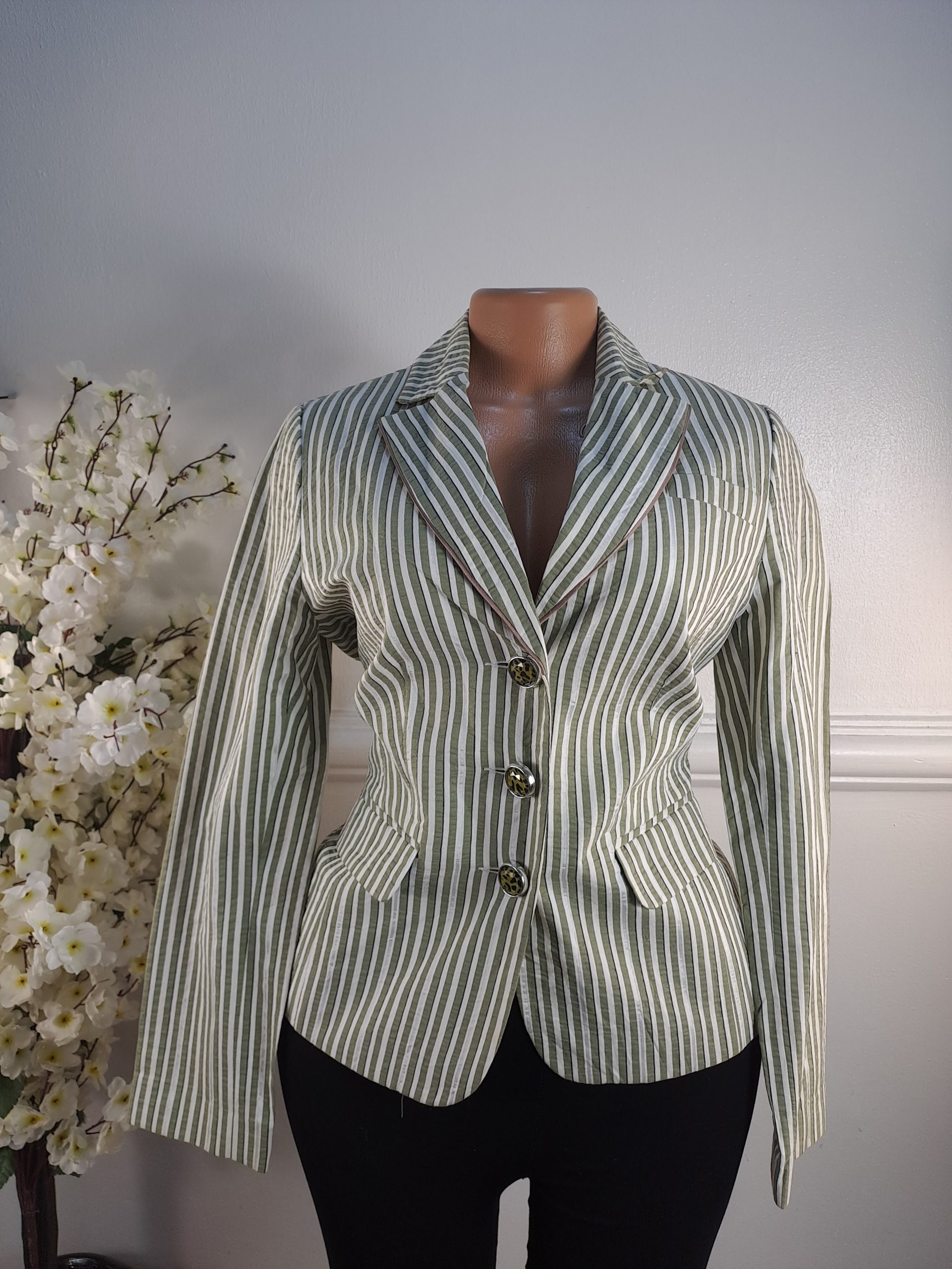 VIA VENETO UK SIZE 10 [LENGHT 26 INCHES]