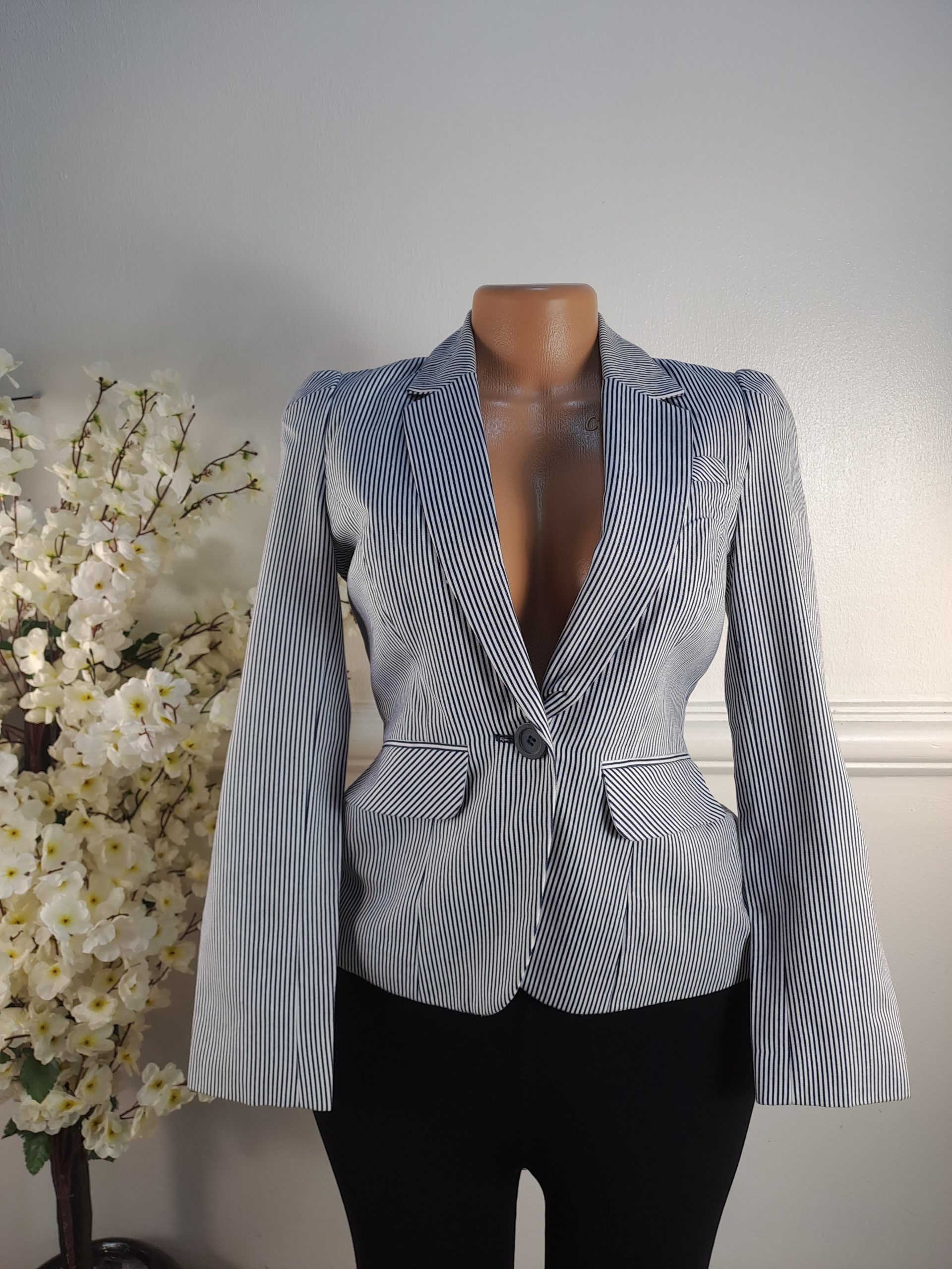 F&F UK SIZE 10 [LENGHT 22 INCHES]