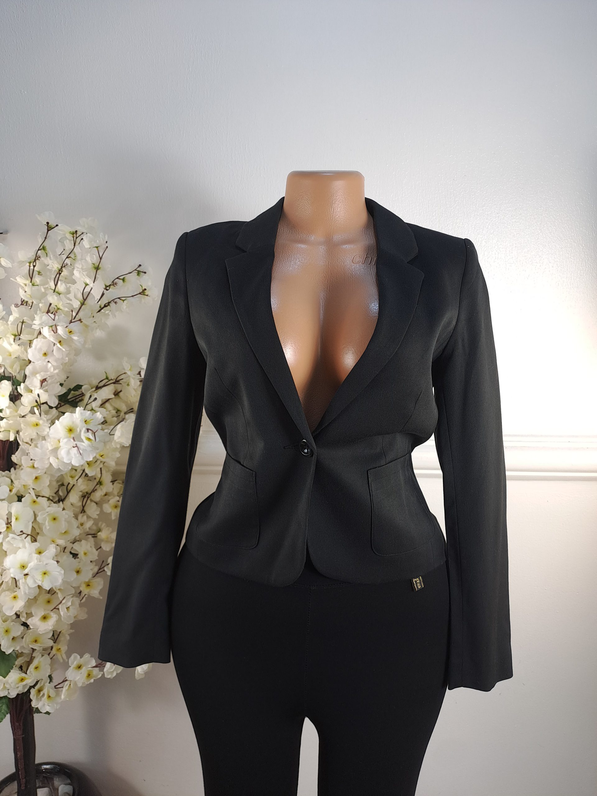 H&M UK SIZE 6 [LENGHT 21 INCHES]