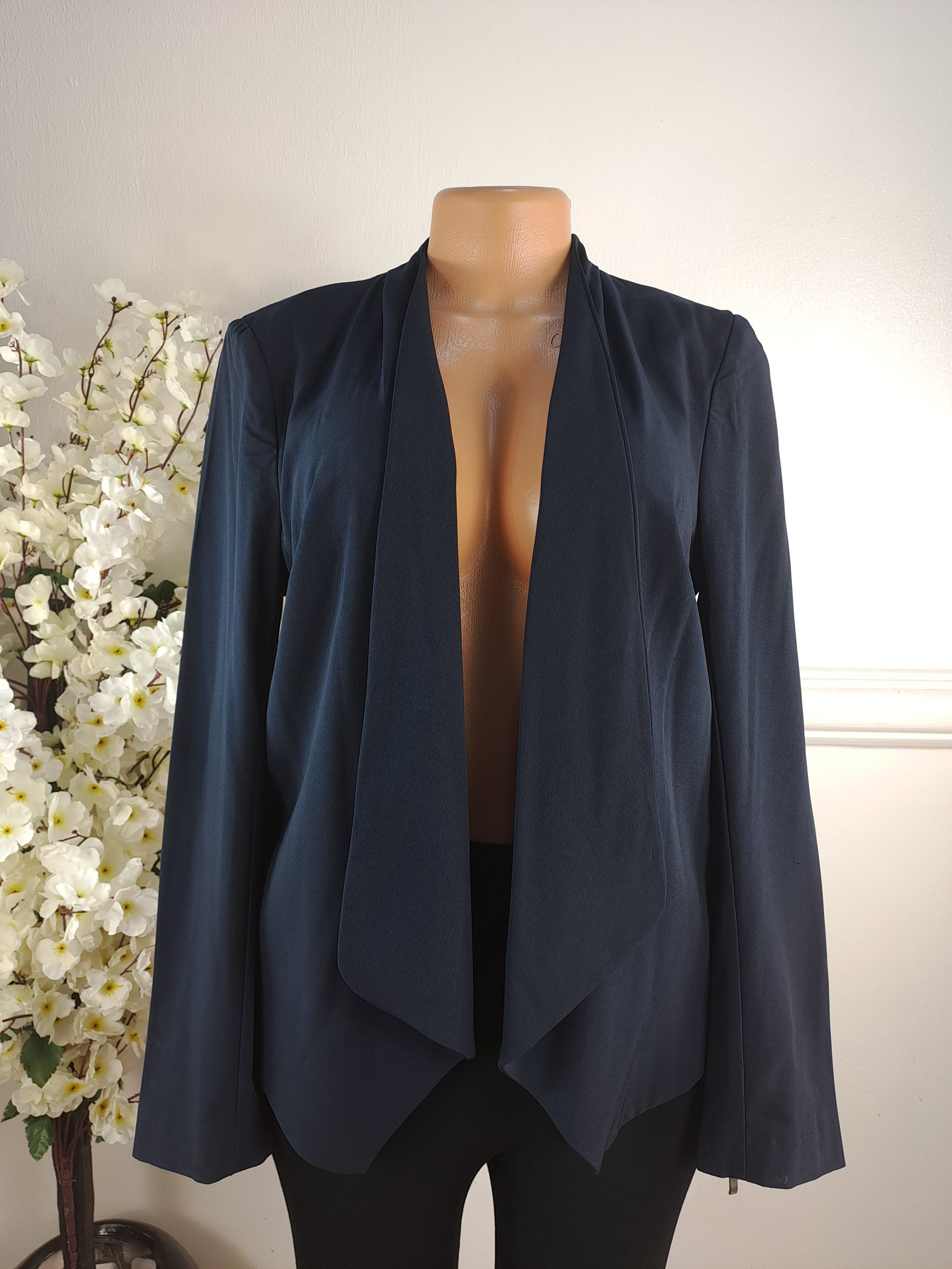 M&S WOMAN UK SIZE 12 [LENGHT 25 INCHES]