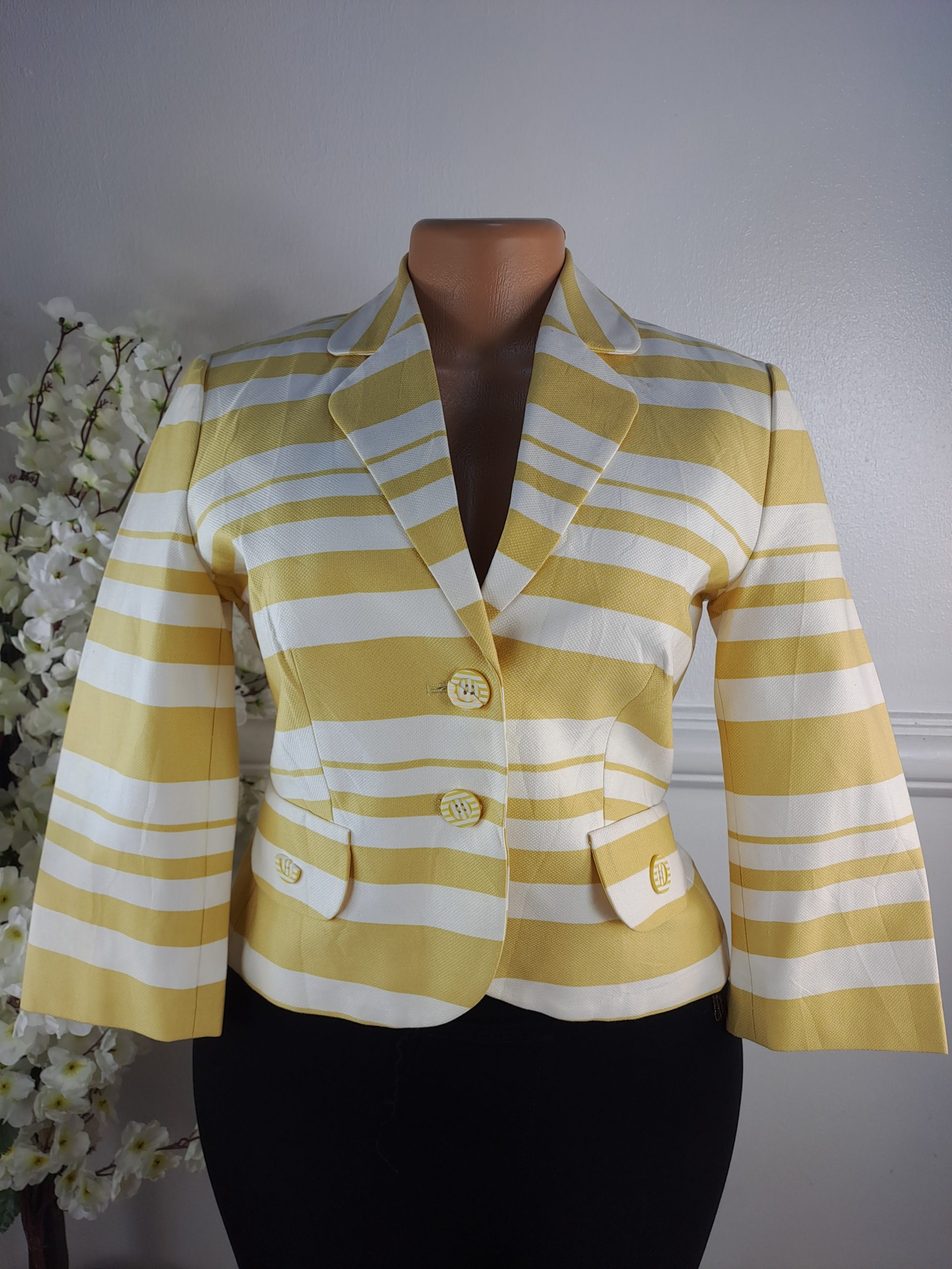 MARK & SPENCER UK SIZE 8 [LENGHT 21 INCHES]