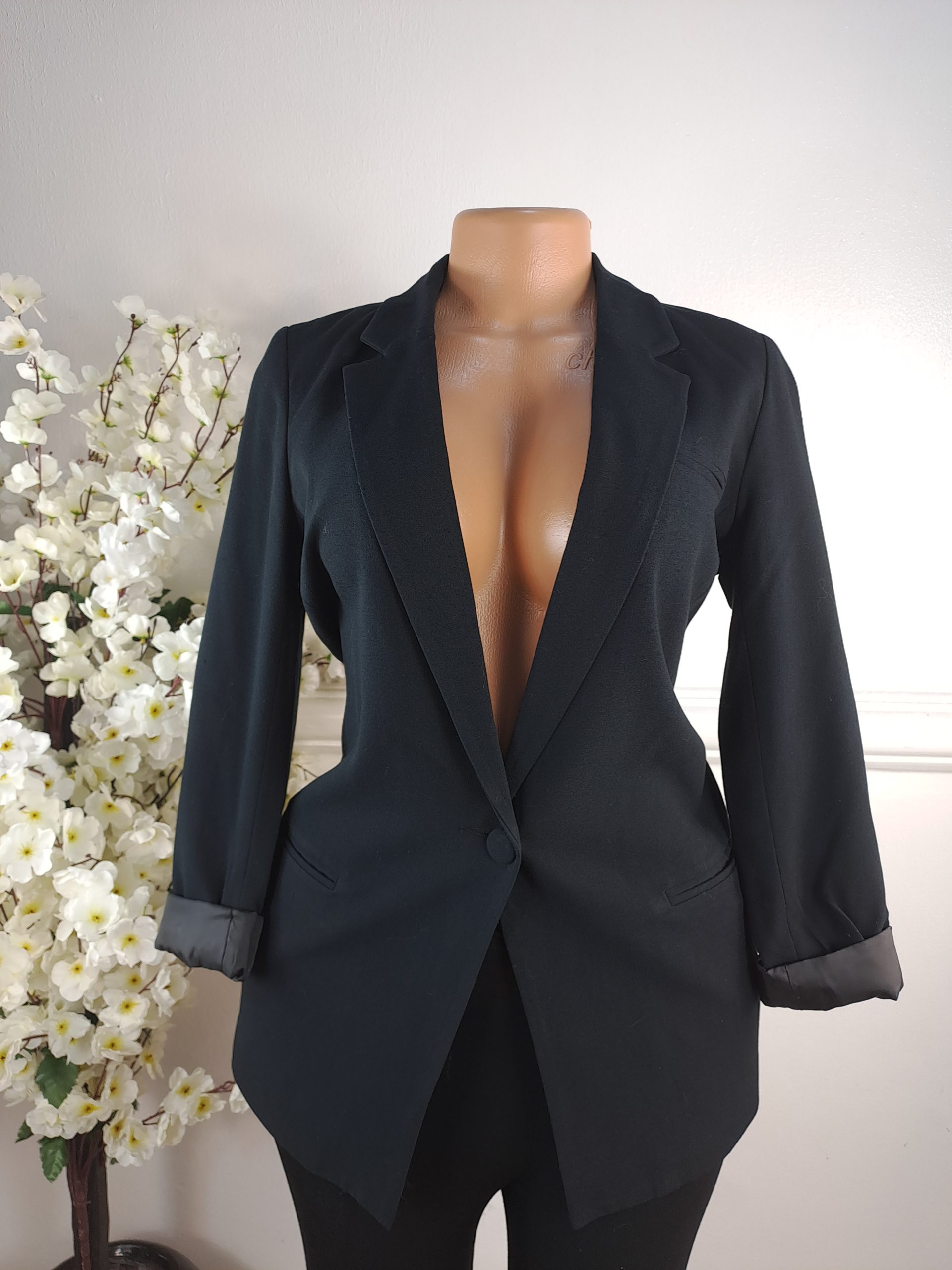 NEW LOOK  UK SIZE 8 [LENGHT 29 INCHES]